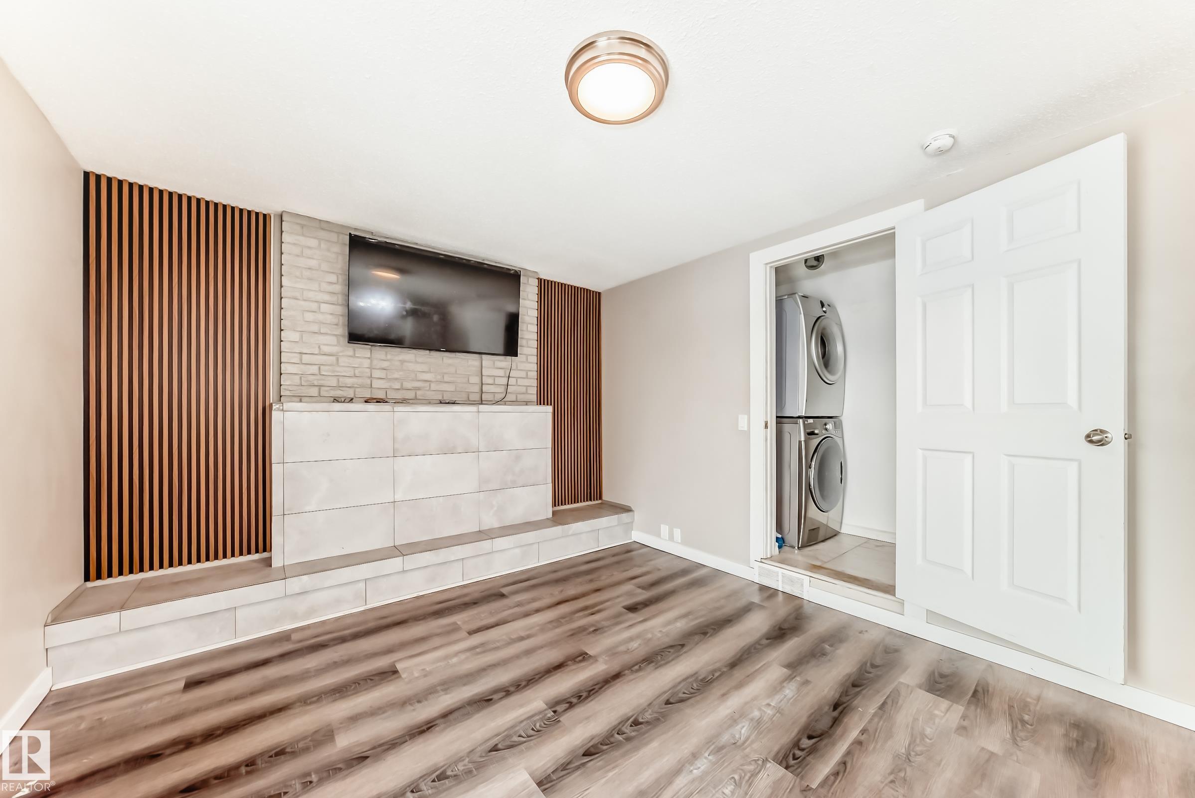 Photo 29 at 72 Howson Crescent NW, Canon Ridge, Edmonton