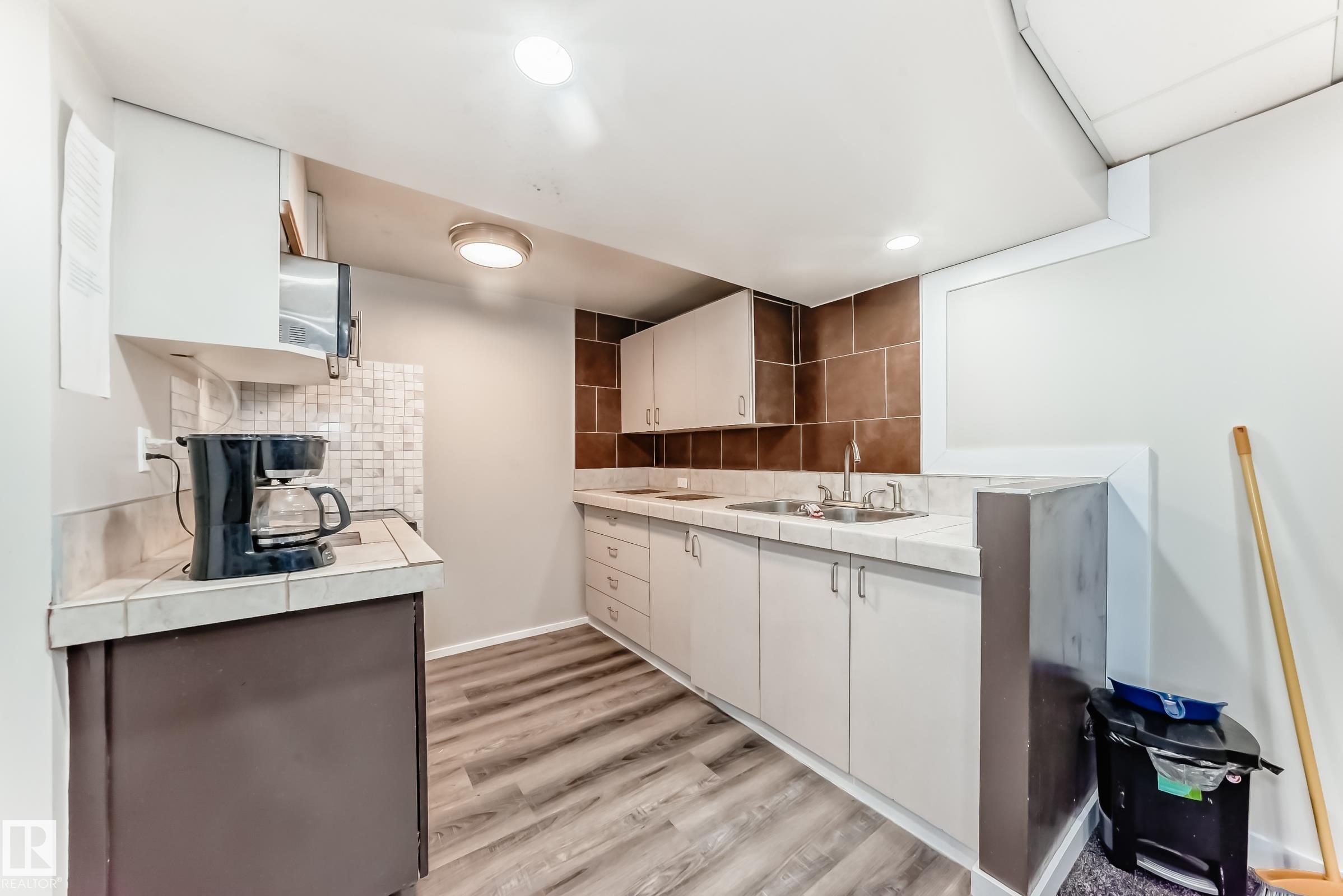 Photo 43 at 72 Howson Crescent NW, Canon Ridge, Edmonton