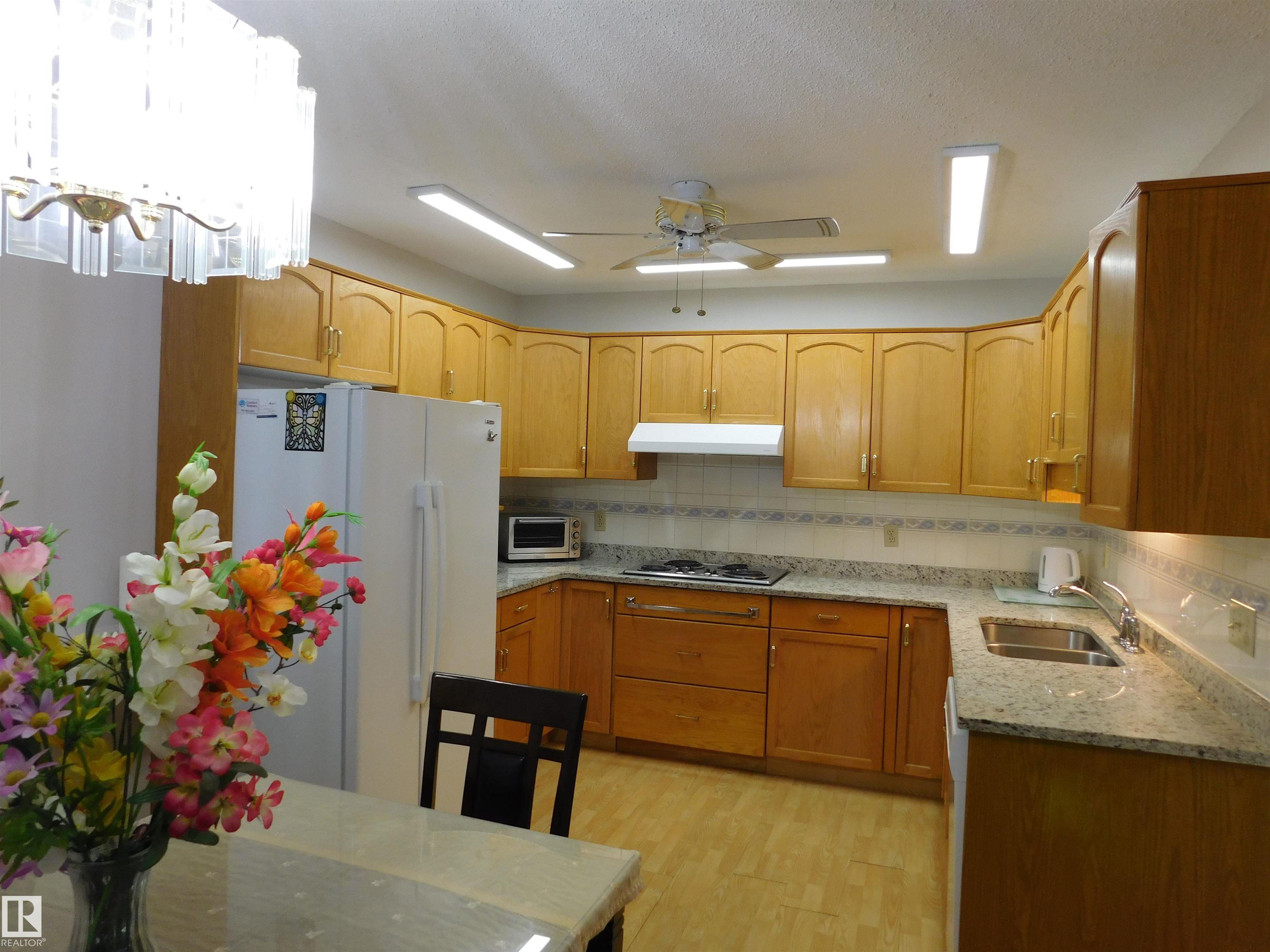 Photo 10 at 210 - 10945 21 Avenue NW, Keheewin, Edmonton