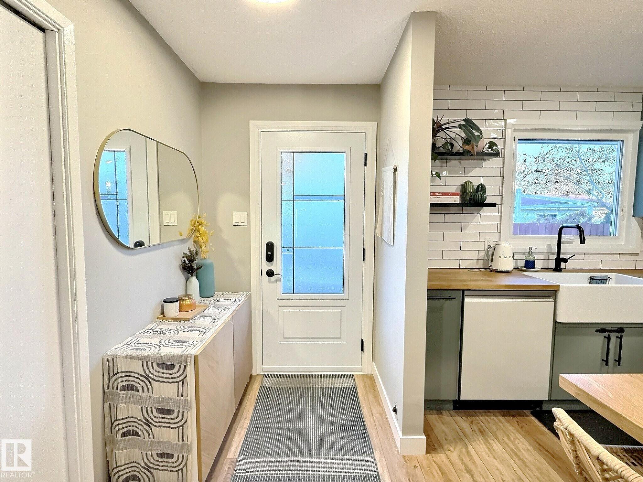 17119 82 Avenue NW, Thorncliffe, Edmonton