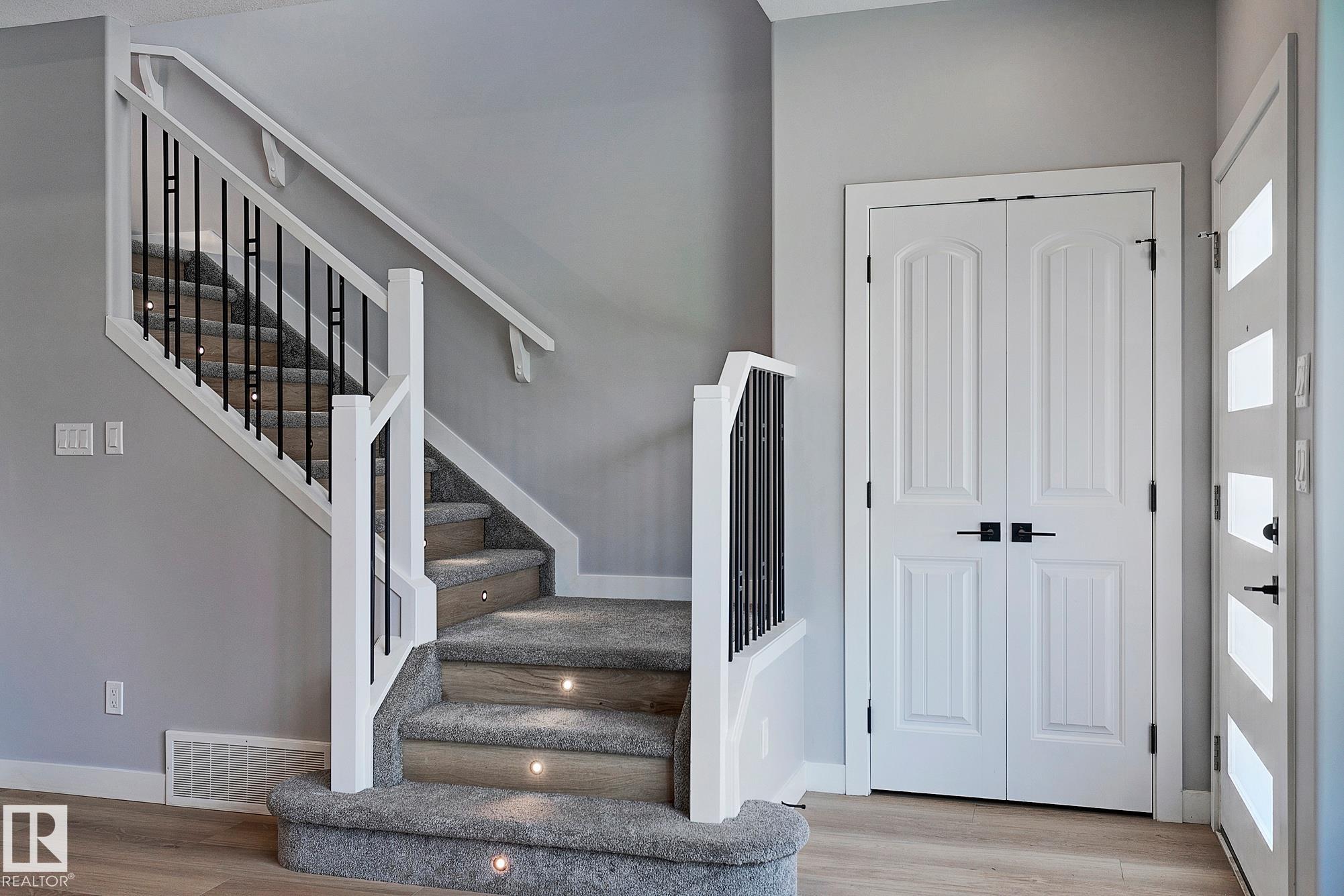 11633 St Albert Trail NW, Inglewood, Edmonton