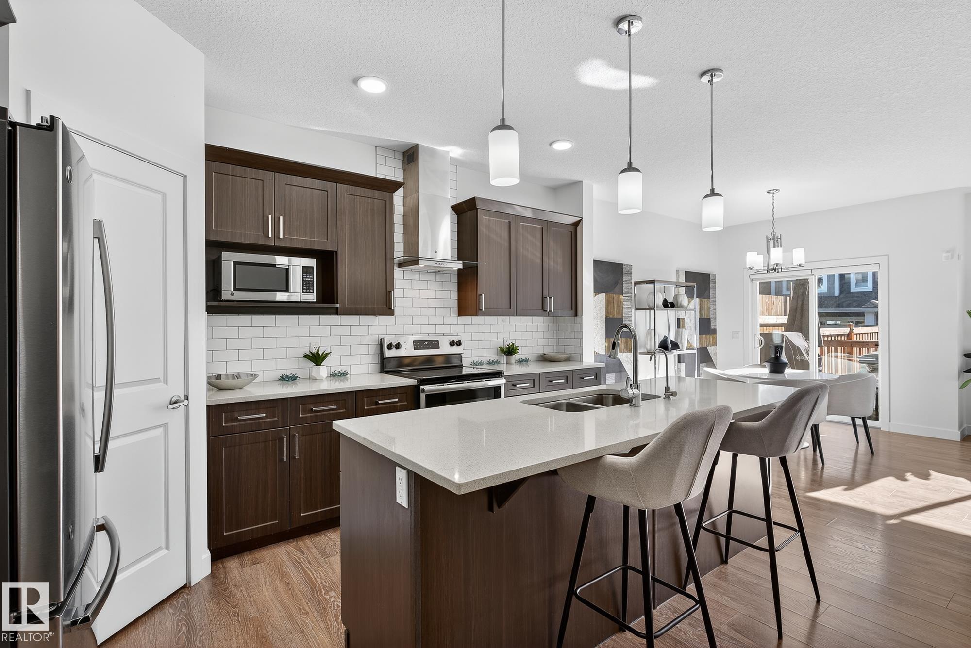 22015 85 Avenue NW, Rosenthal, Edmonton