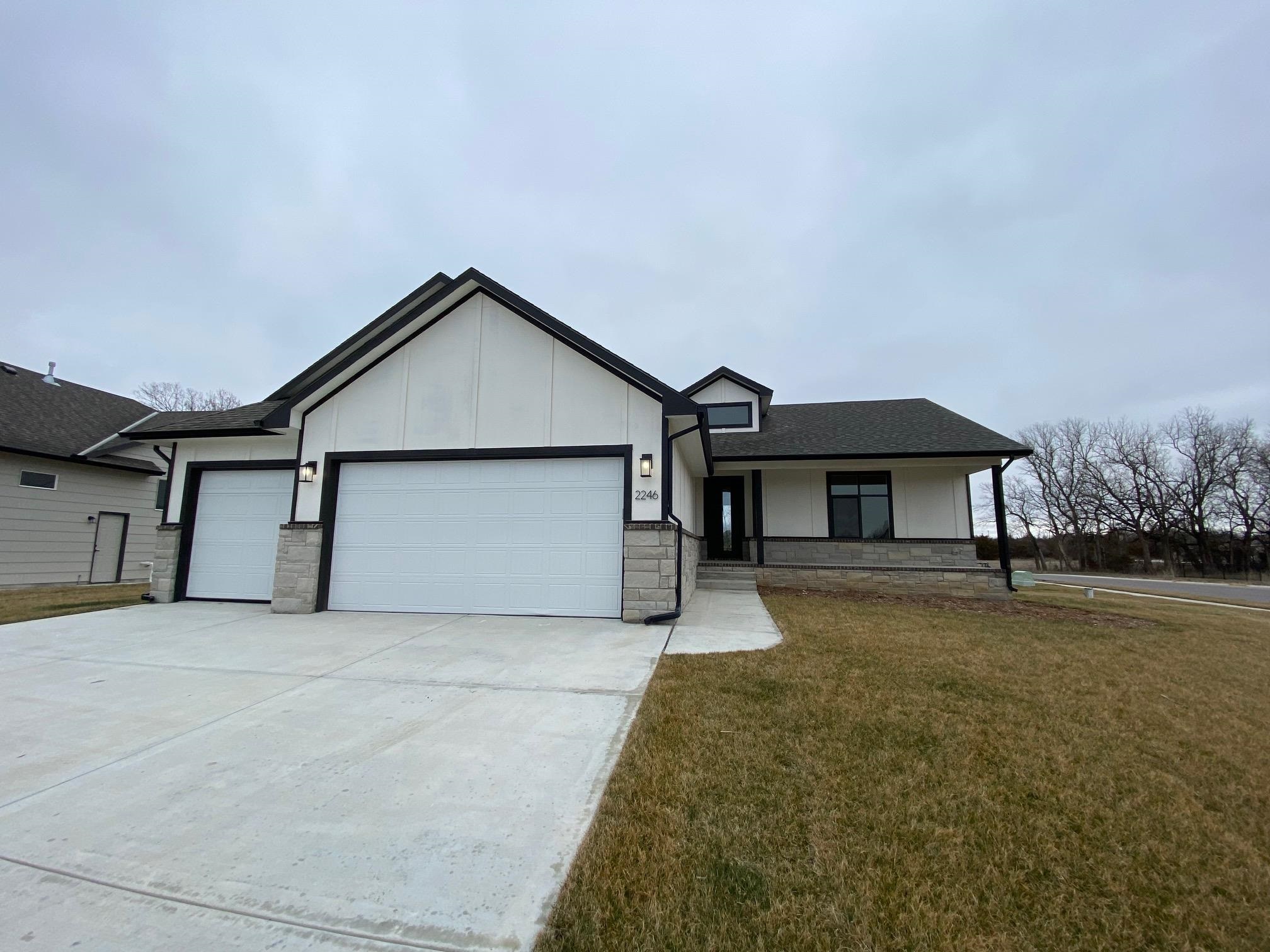 Photo of 2246 S Nicole Cir in Andover, KS