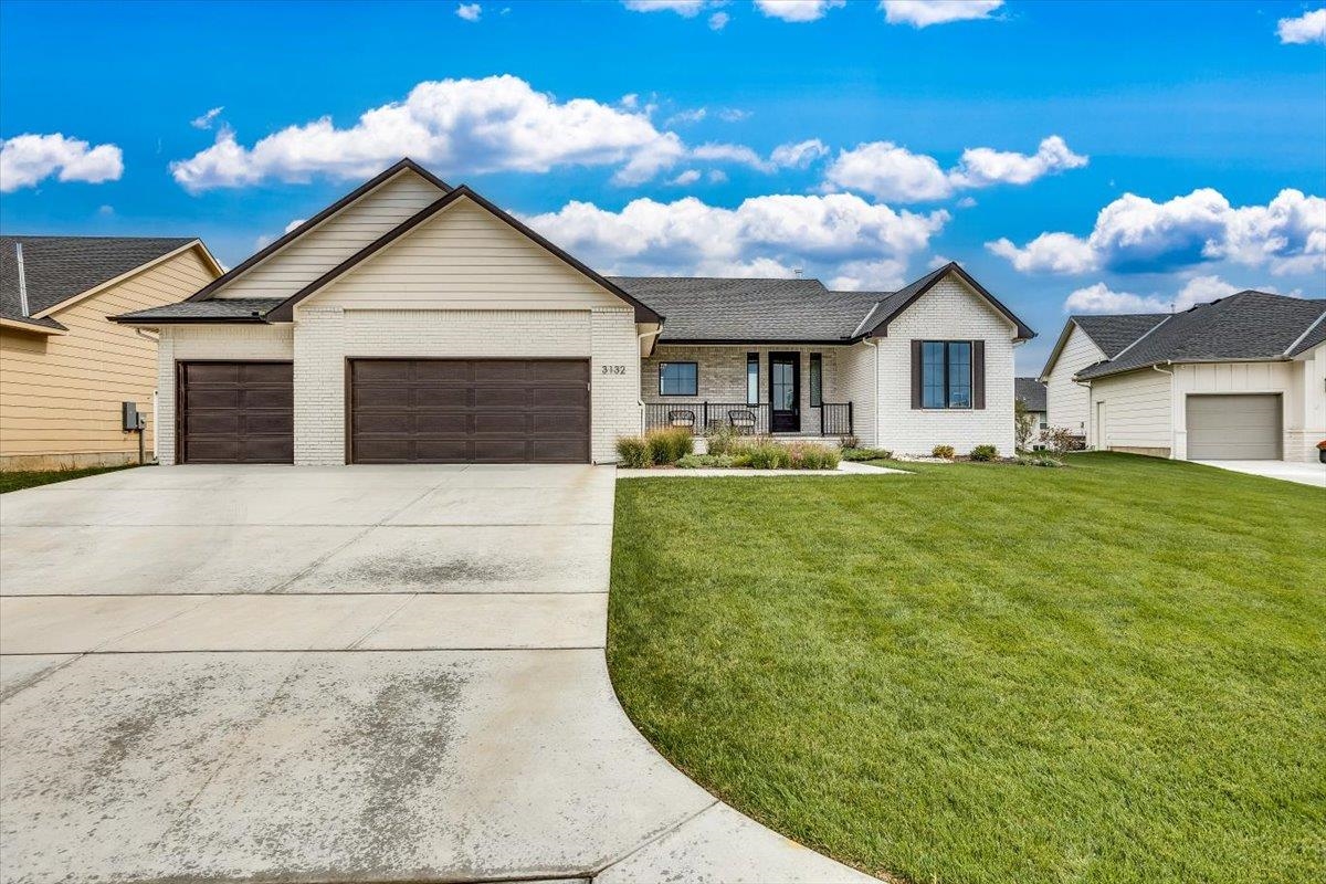 Photo of 3132 Pine Grove Cir in Wichita, KS