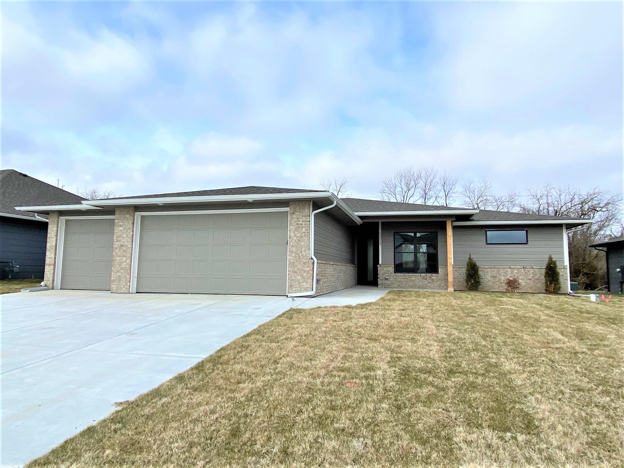 Photo of 12013 E Bonita Cir in Wichita, KS
