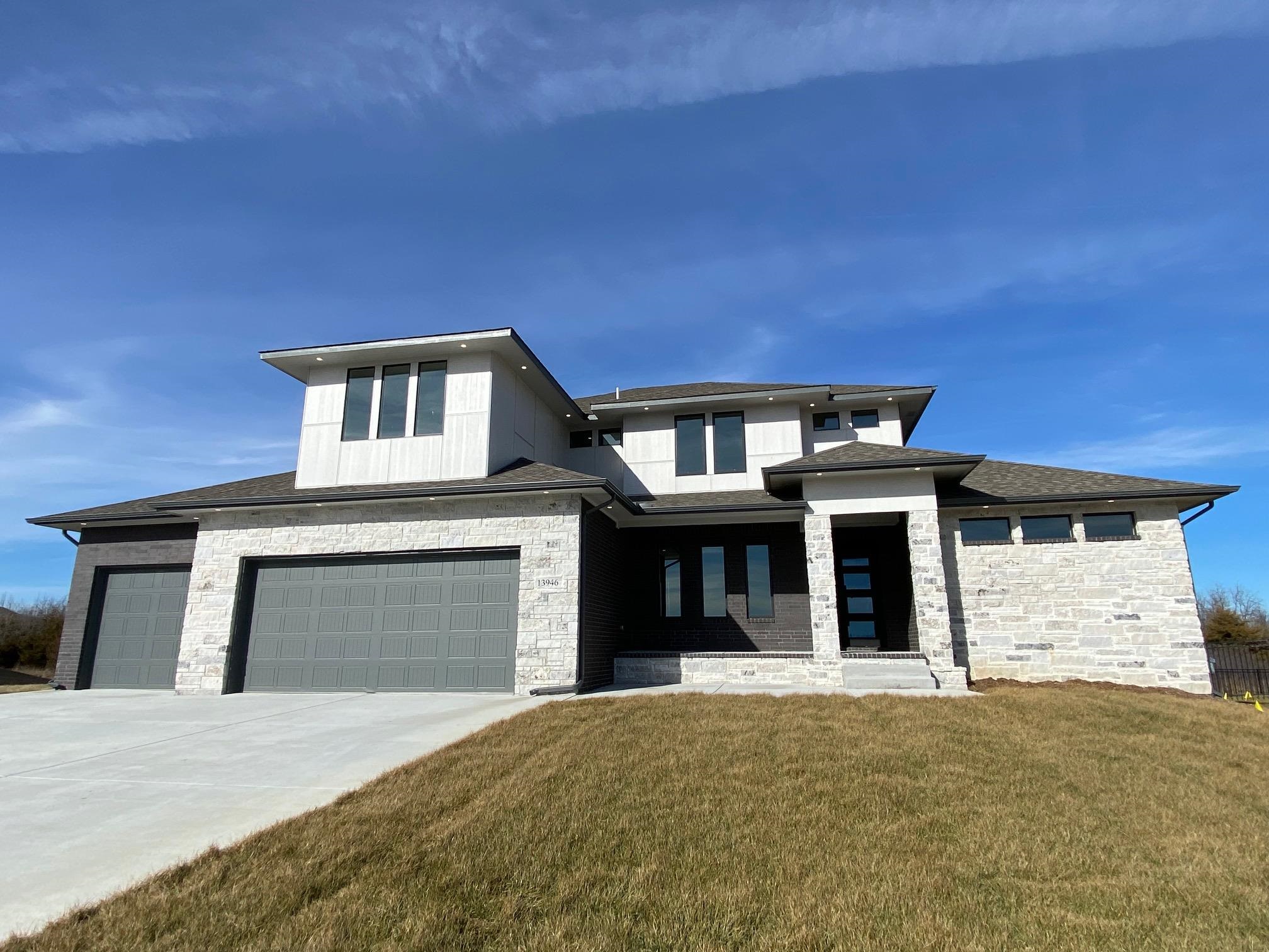 Photo of 13946 E Willowgreen Ct in Wichita, KS