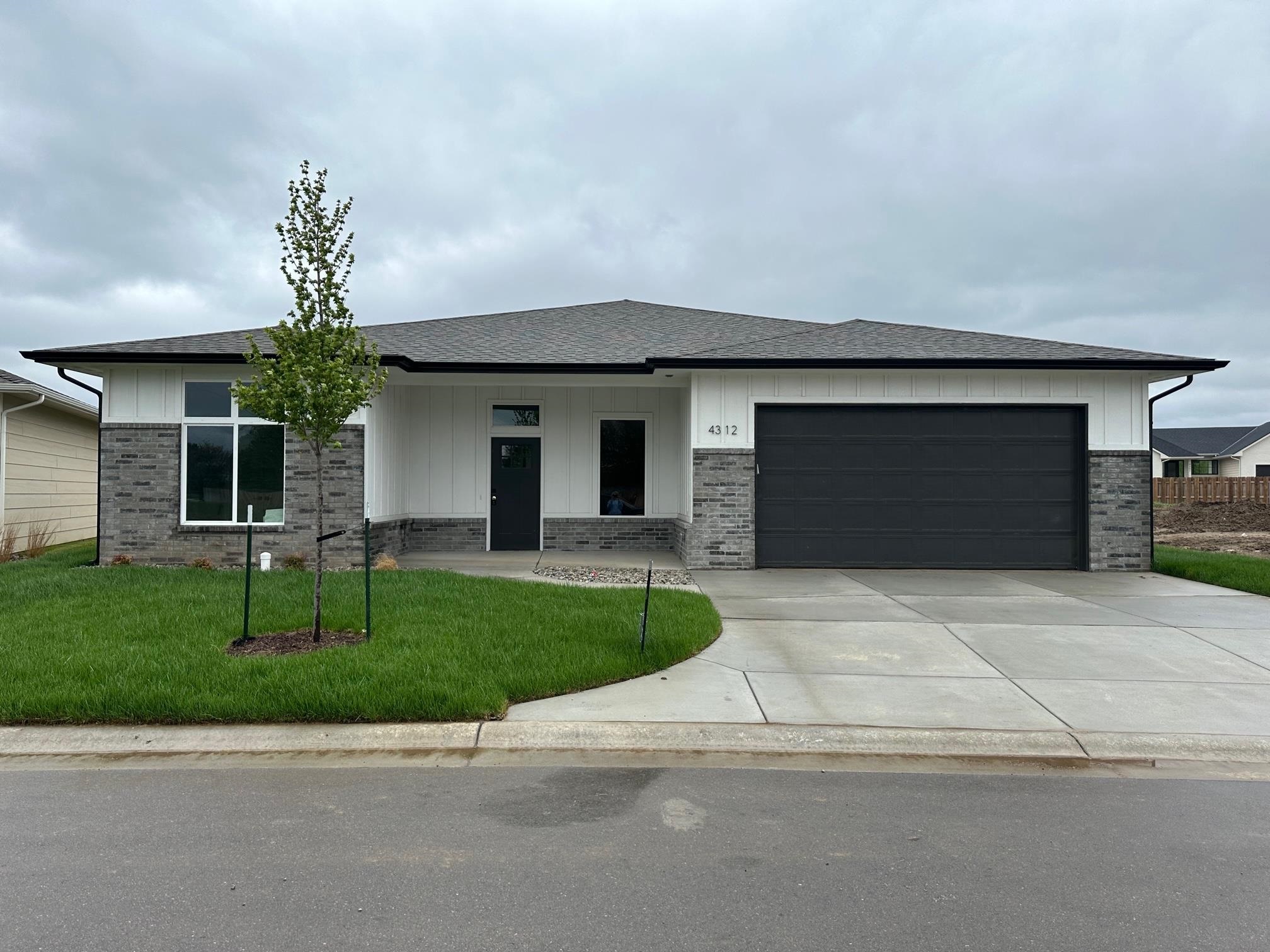 Photo of 4312 N Sunny Ct in Wichita, KS