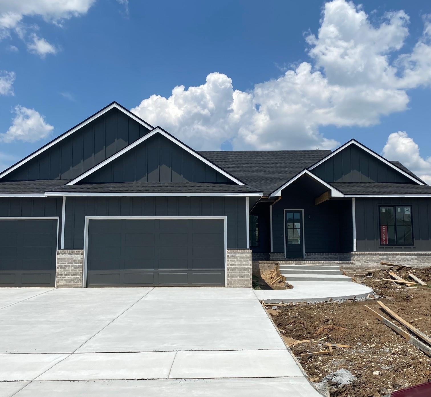 Photo of 12321 E Woodspring Ct in Wichita, KS