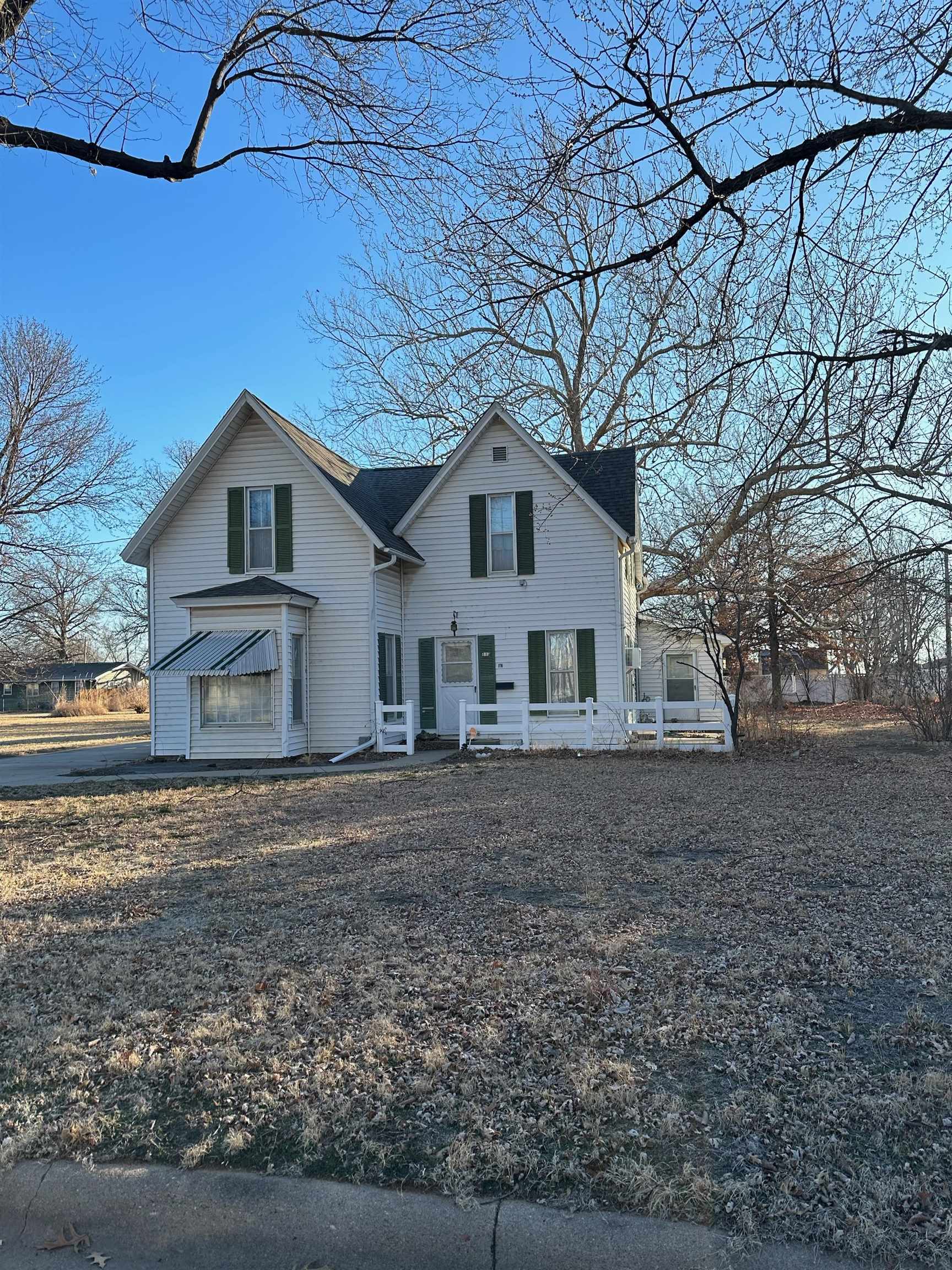 Photo of 112 S Topeka St in Haven, KS