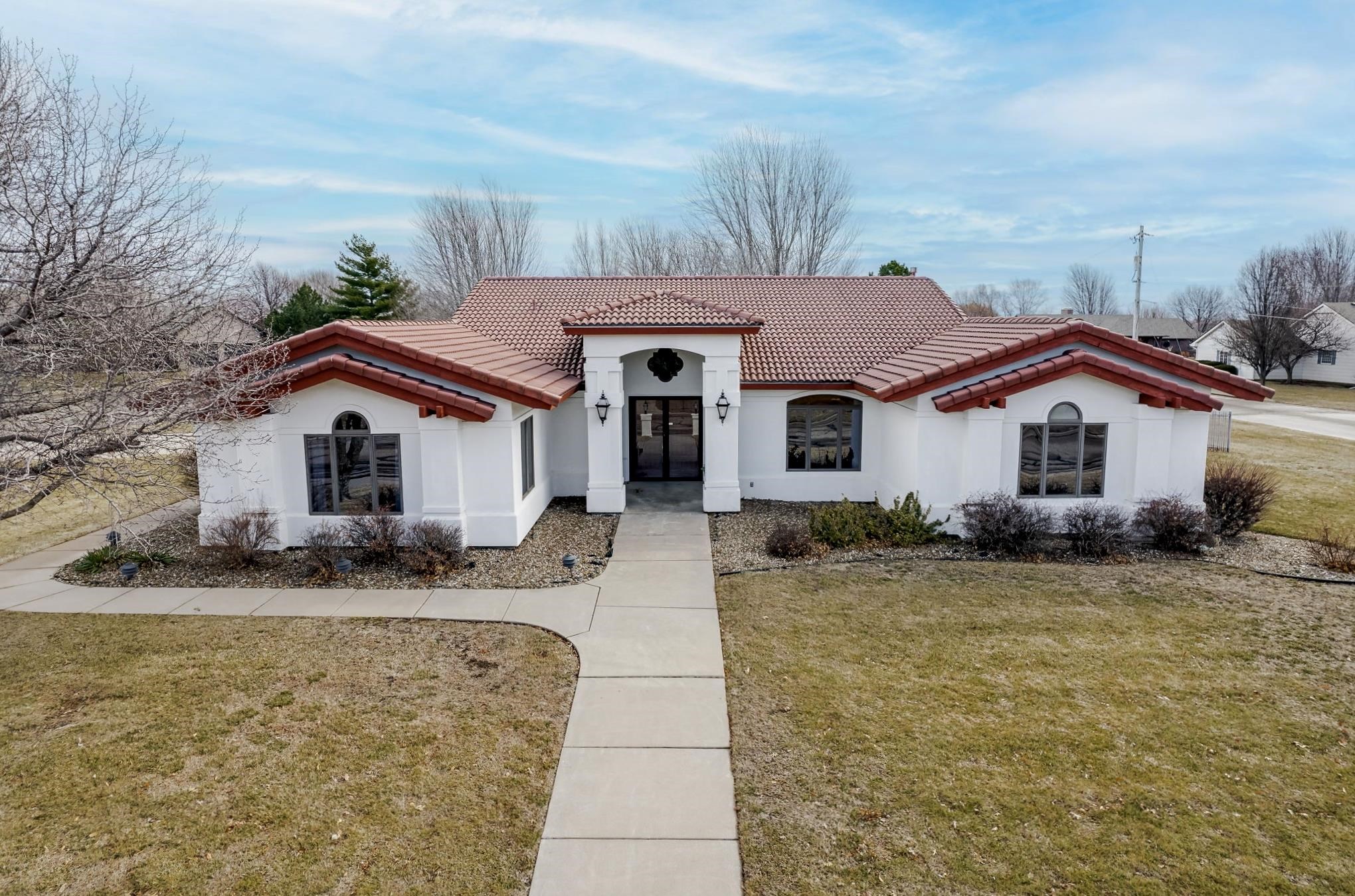 Photo of 2500 Hazlett St in El Dorado, KS