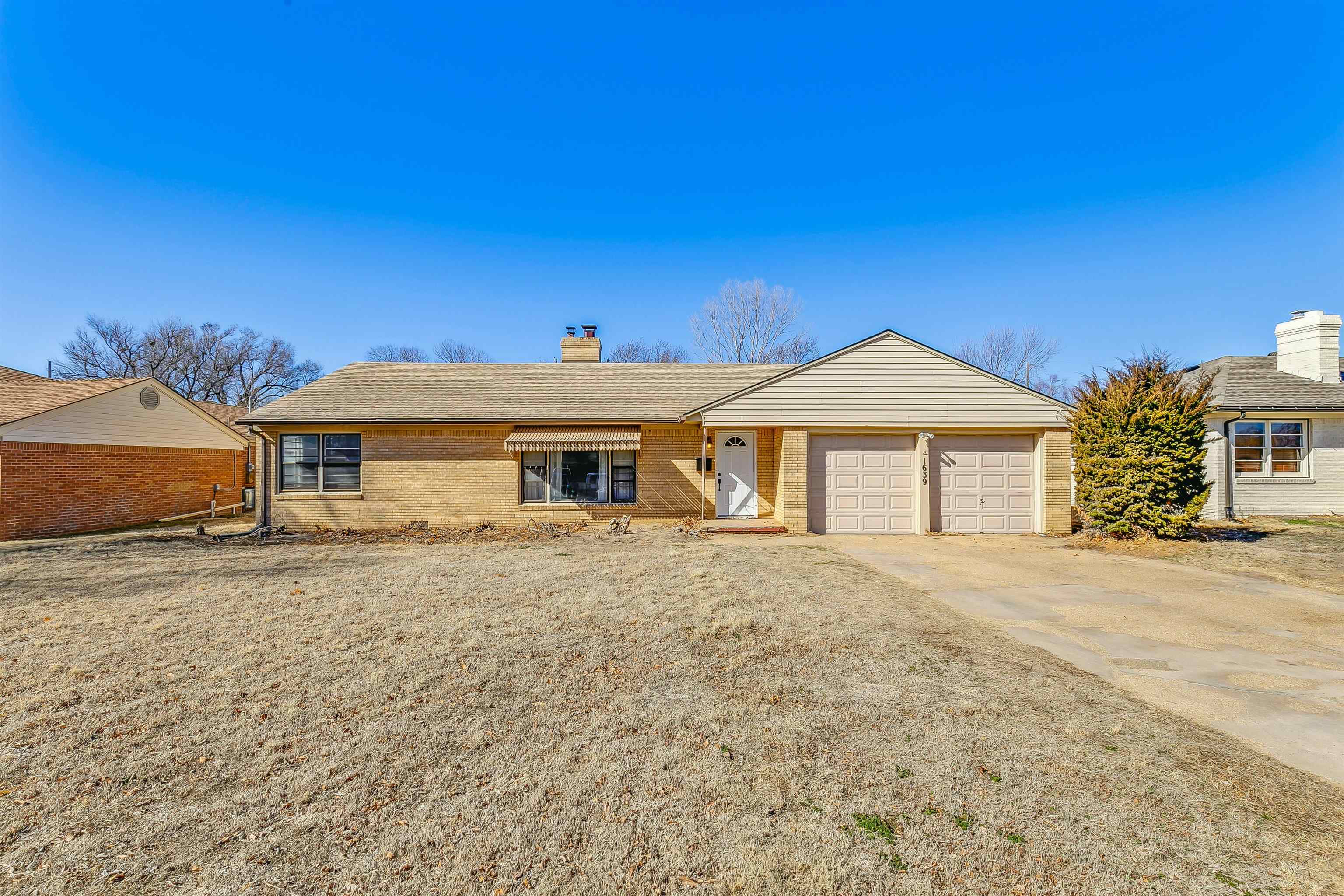 Photo of 1639 N Clarence Ave in Wichita, KS