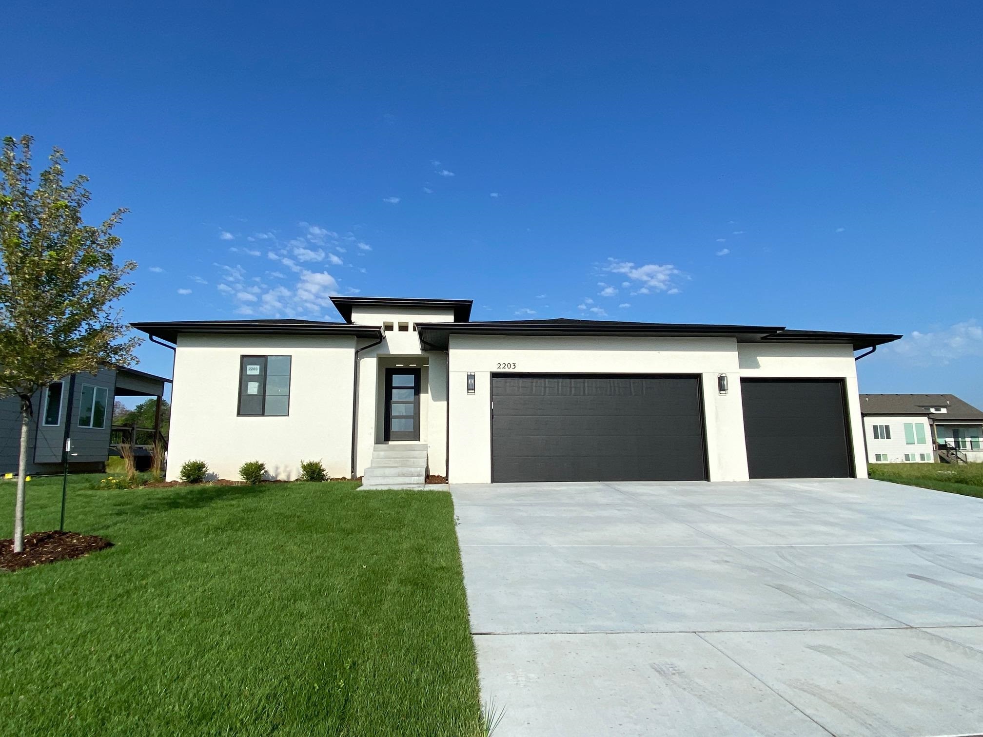 Photo of 2203 S Tara Falls St in Wichita, KS