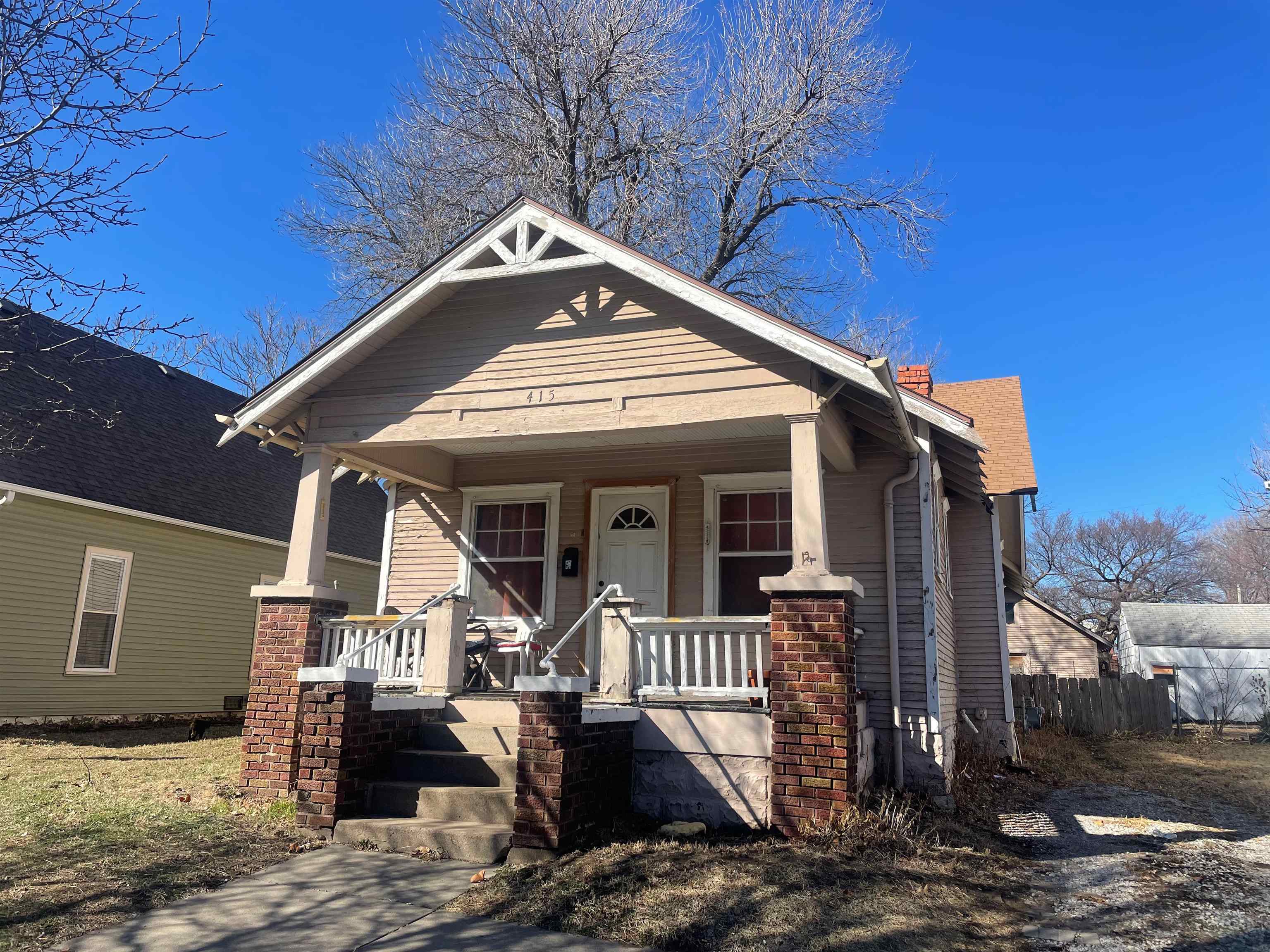 Photo of 415 S Sycamore St in Wichita, KS