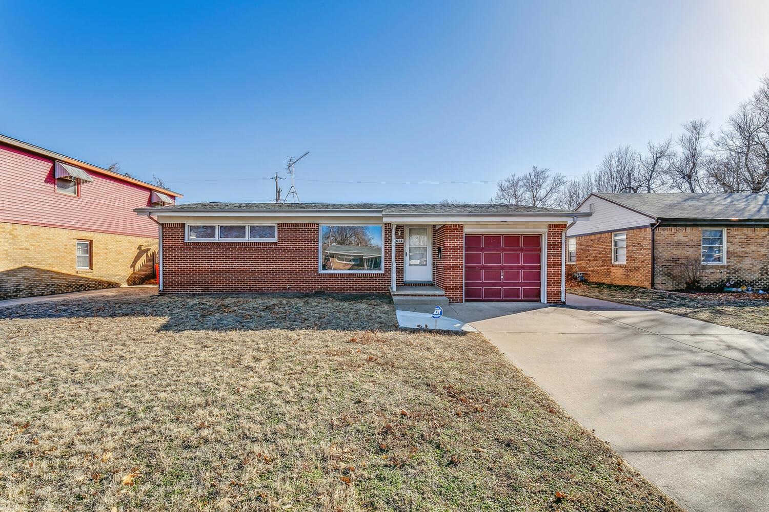 Photo of 1333 E Alturas St in Wichita, KS