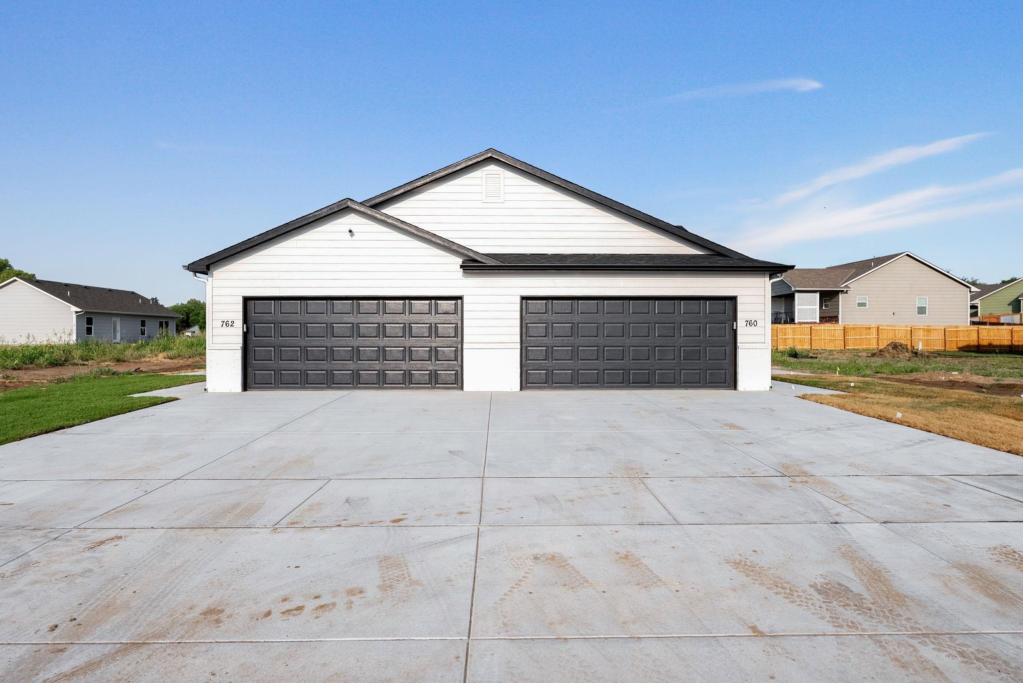 Photo of 748-750 W 50th Ct S in Wichita, KS