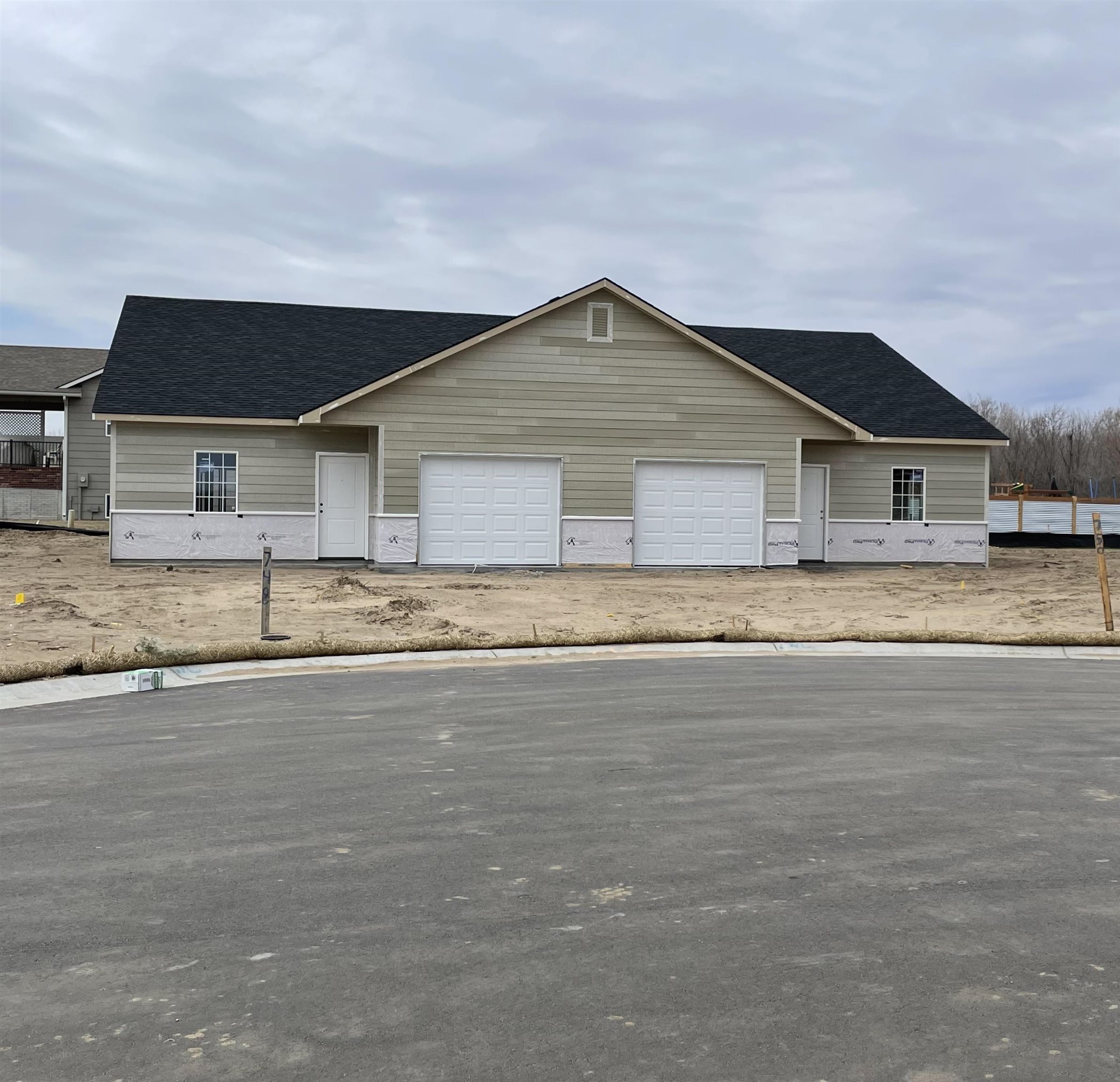 Photo of 742 W 50th Ct S in Wichita, KS