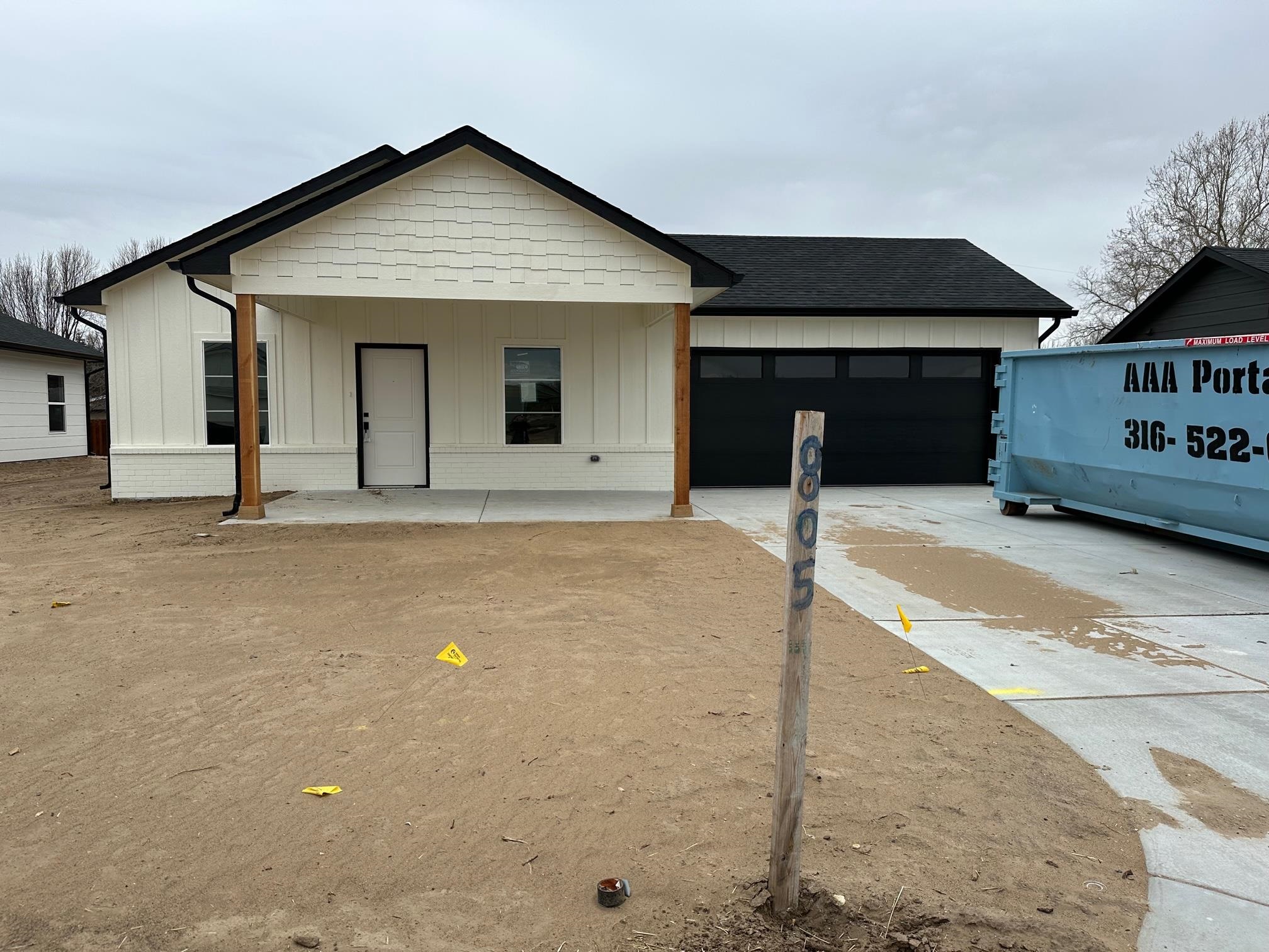 Photo of 805 W 50th St S in Wichita, KS