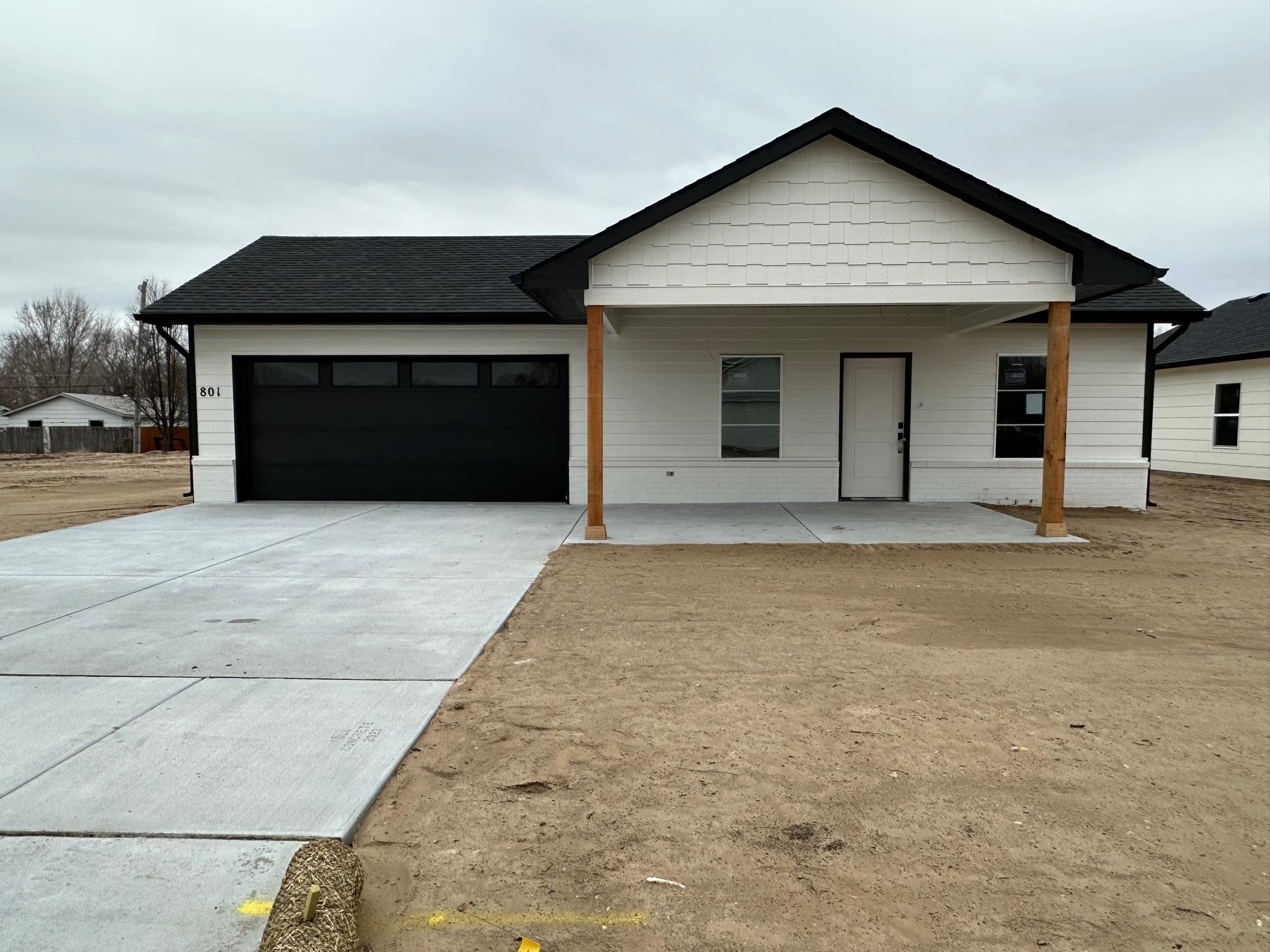 Photo of 801 W 50th St S in Wichita, KS