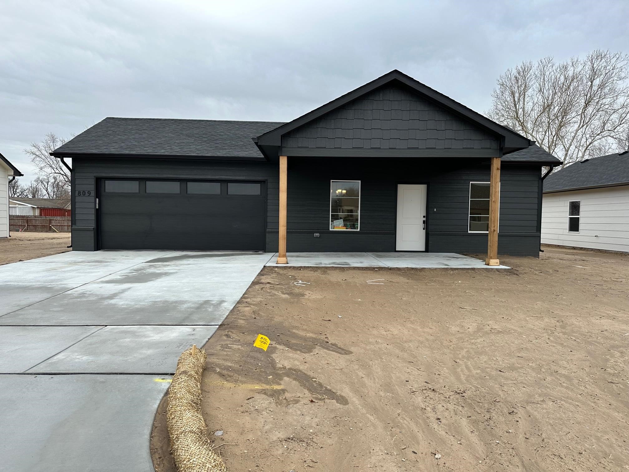Photo of 809 W 50th St S in Wichita, KS