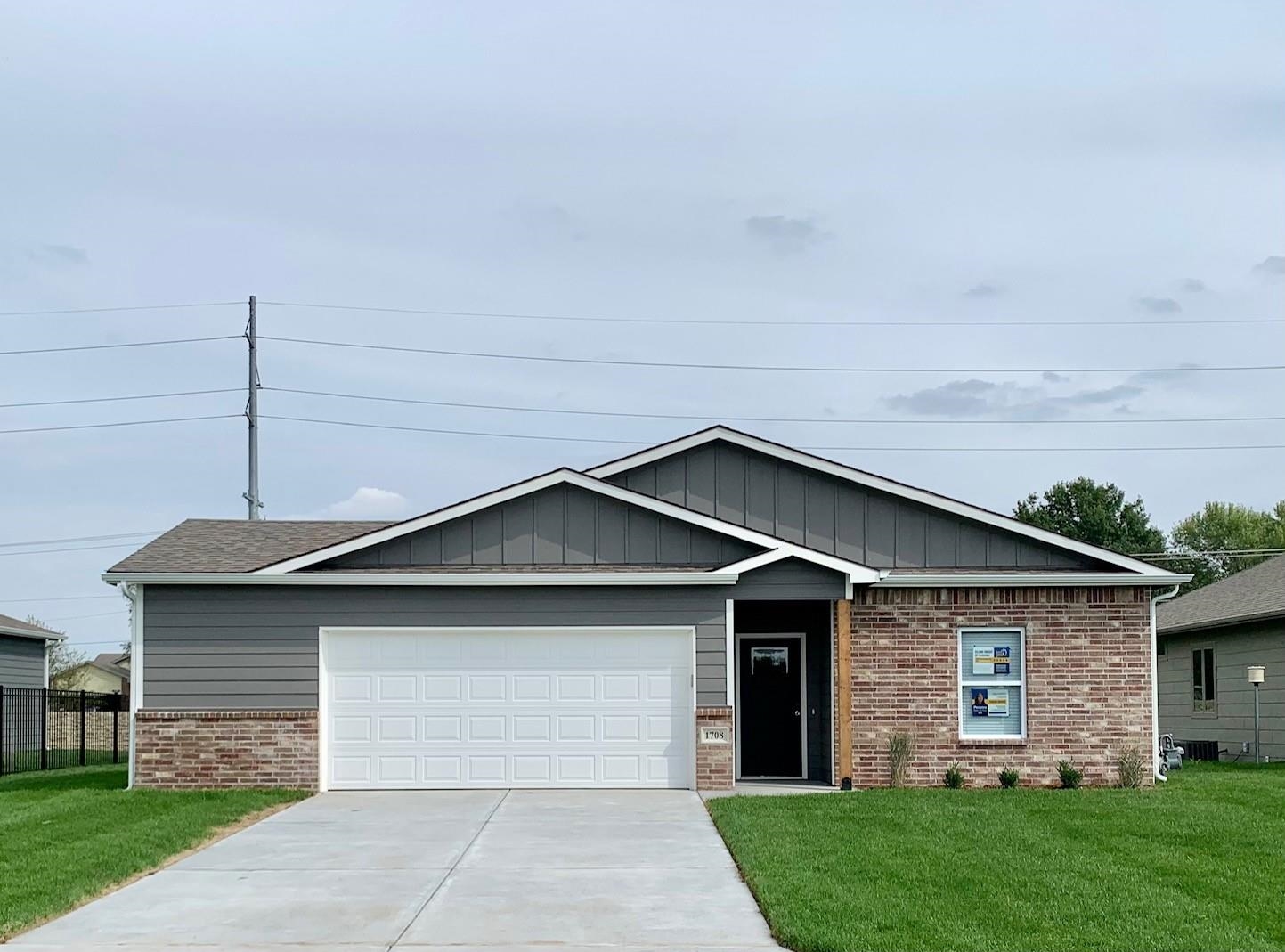 Photo of 1708 Casey in Newton, KS