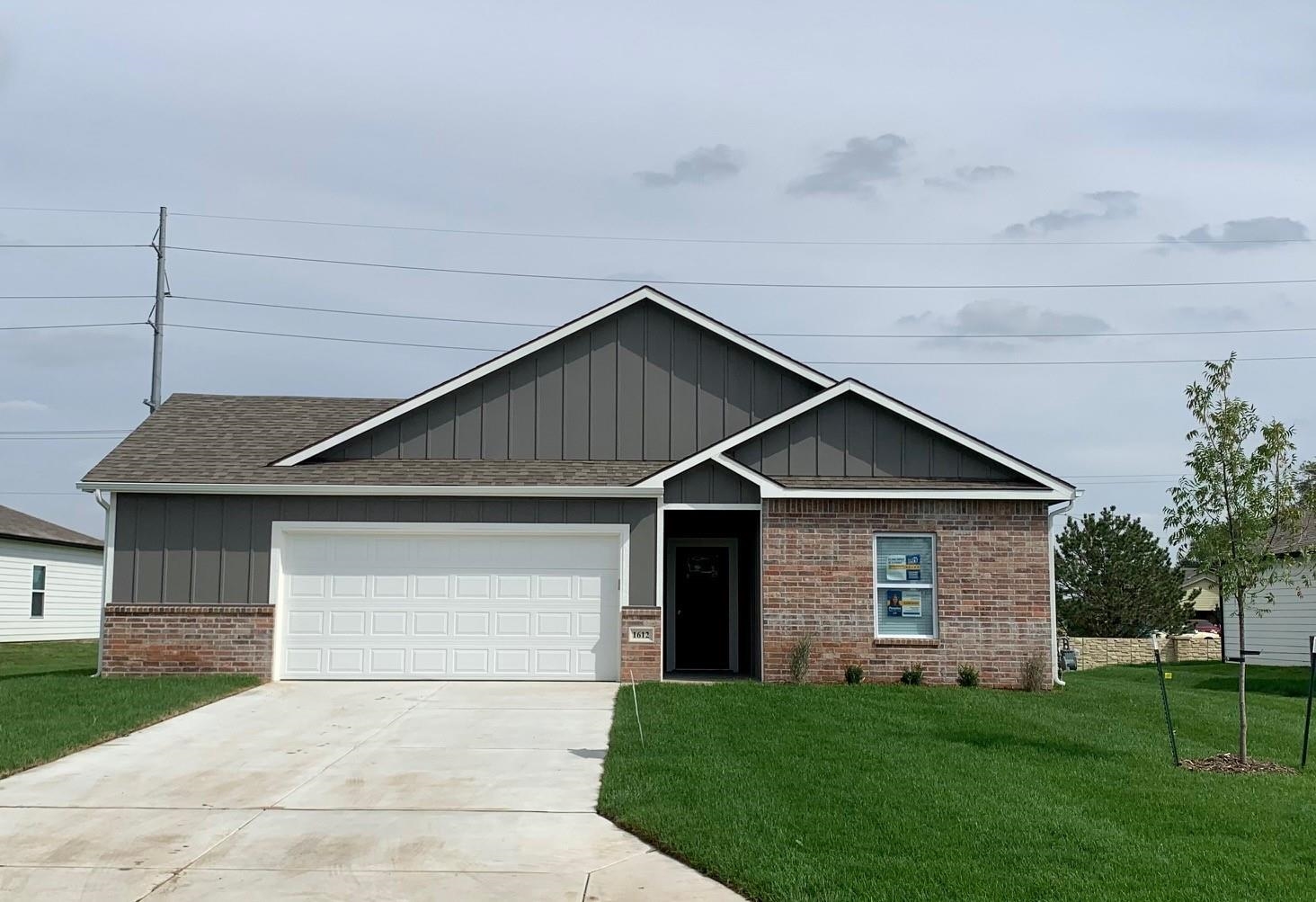 Photo of 1612 Casey in Newton, KS