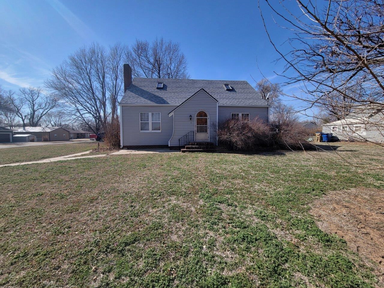 Photo of 103 N Osage St in Argonia, KS
