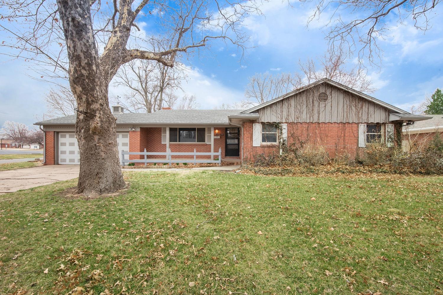 Photo of 1107 N Wood Ave in Wichita, KS