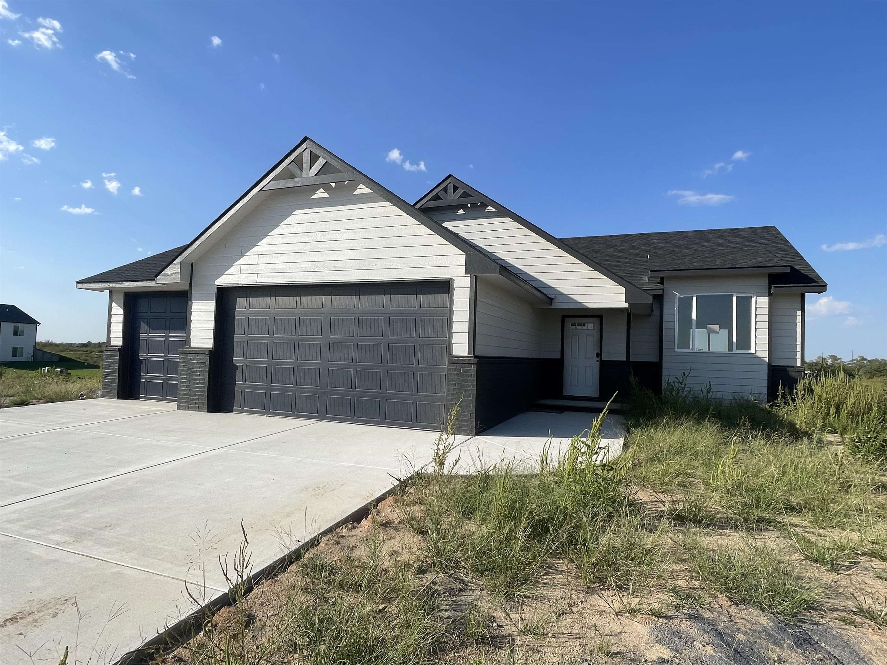 Photo of 142 N Poplar in Goddard, KS