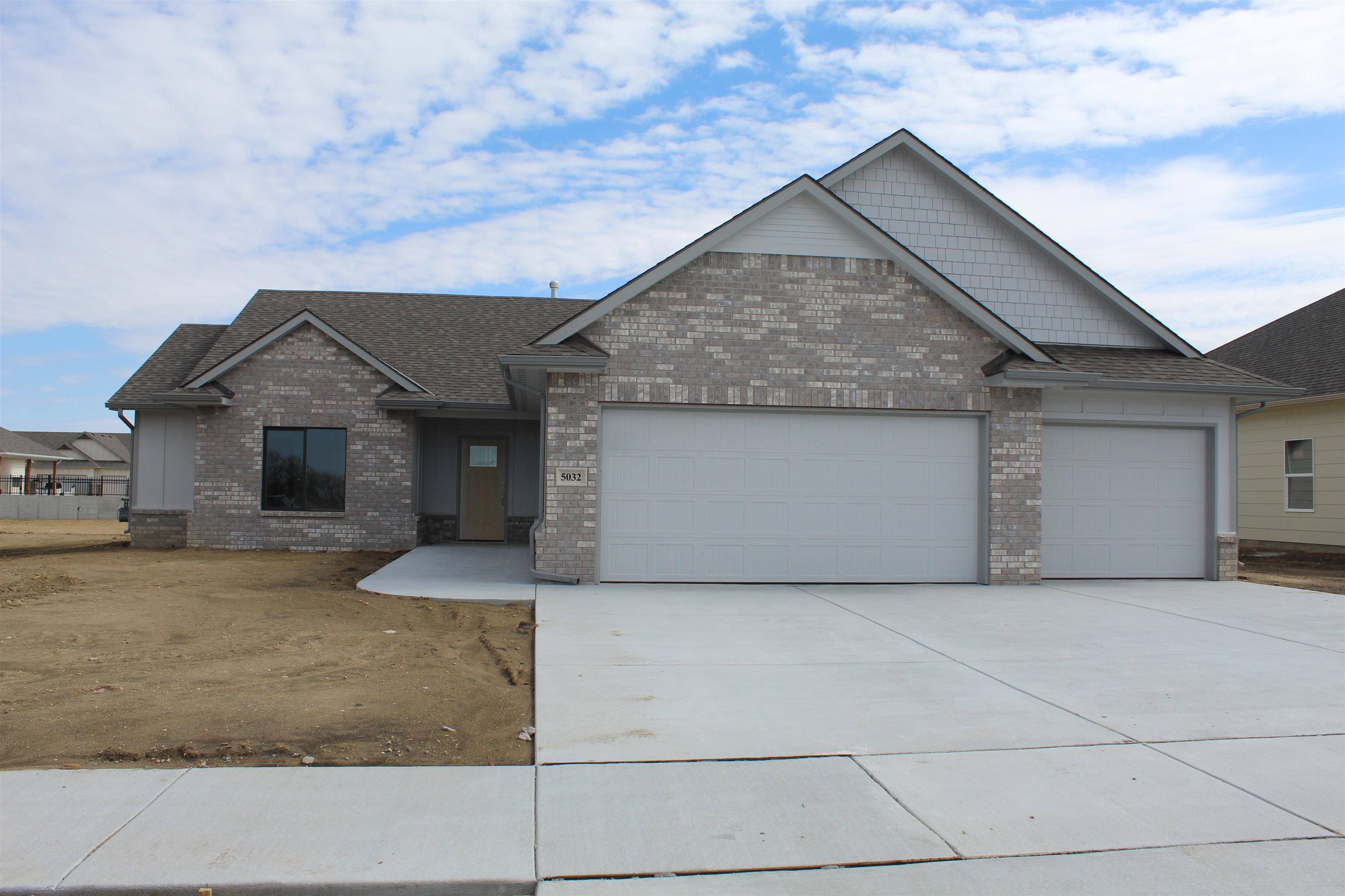 Photo of 5032 Highland St in Bel Aire, KS