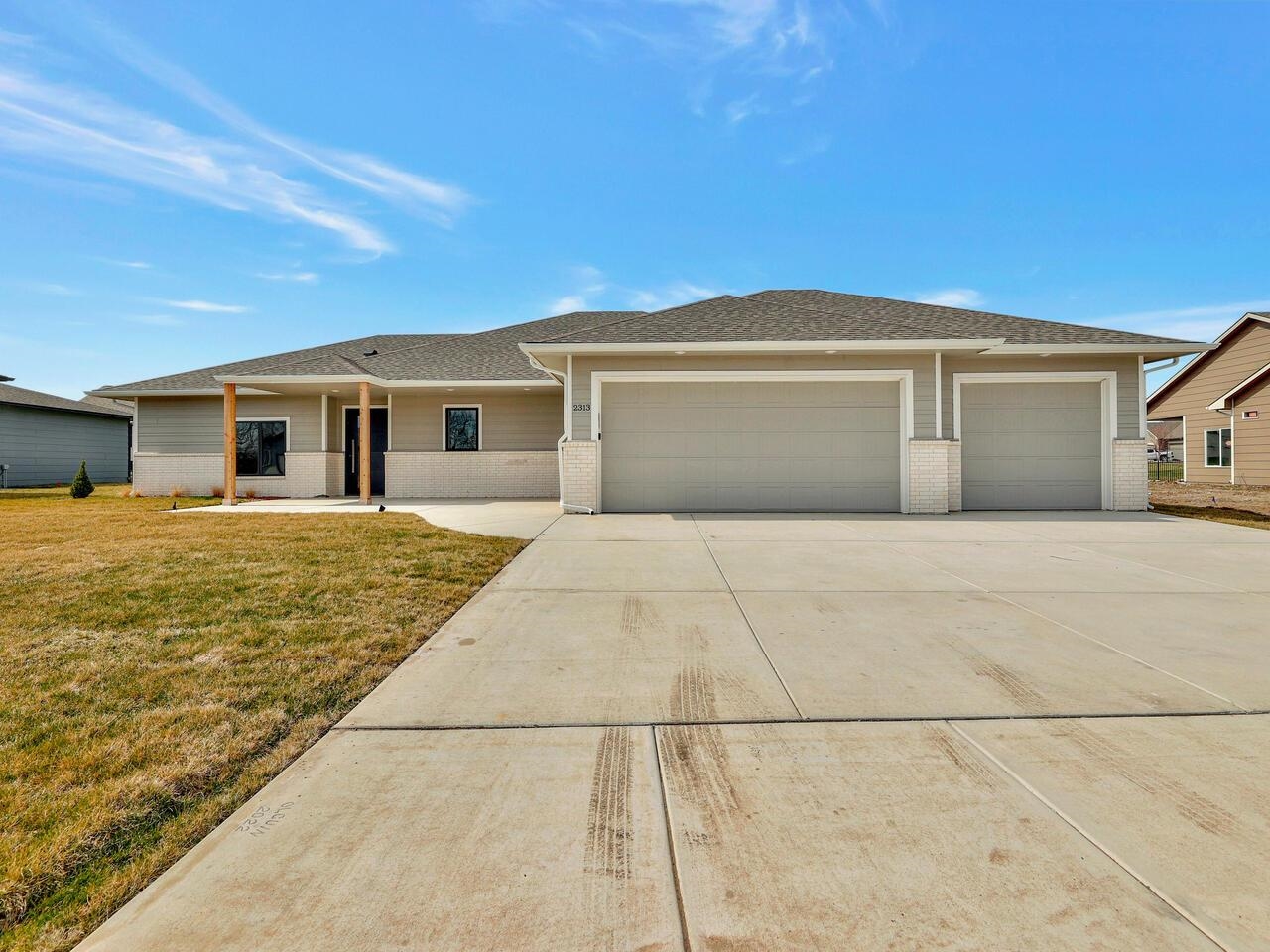 Photo of 2313 S Nicole St in Andover, KS