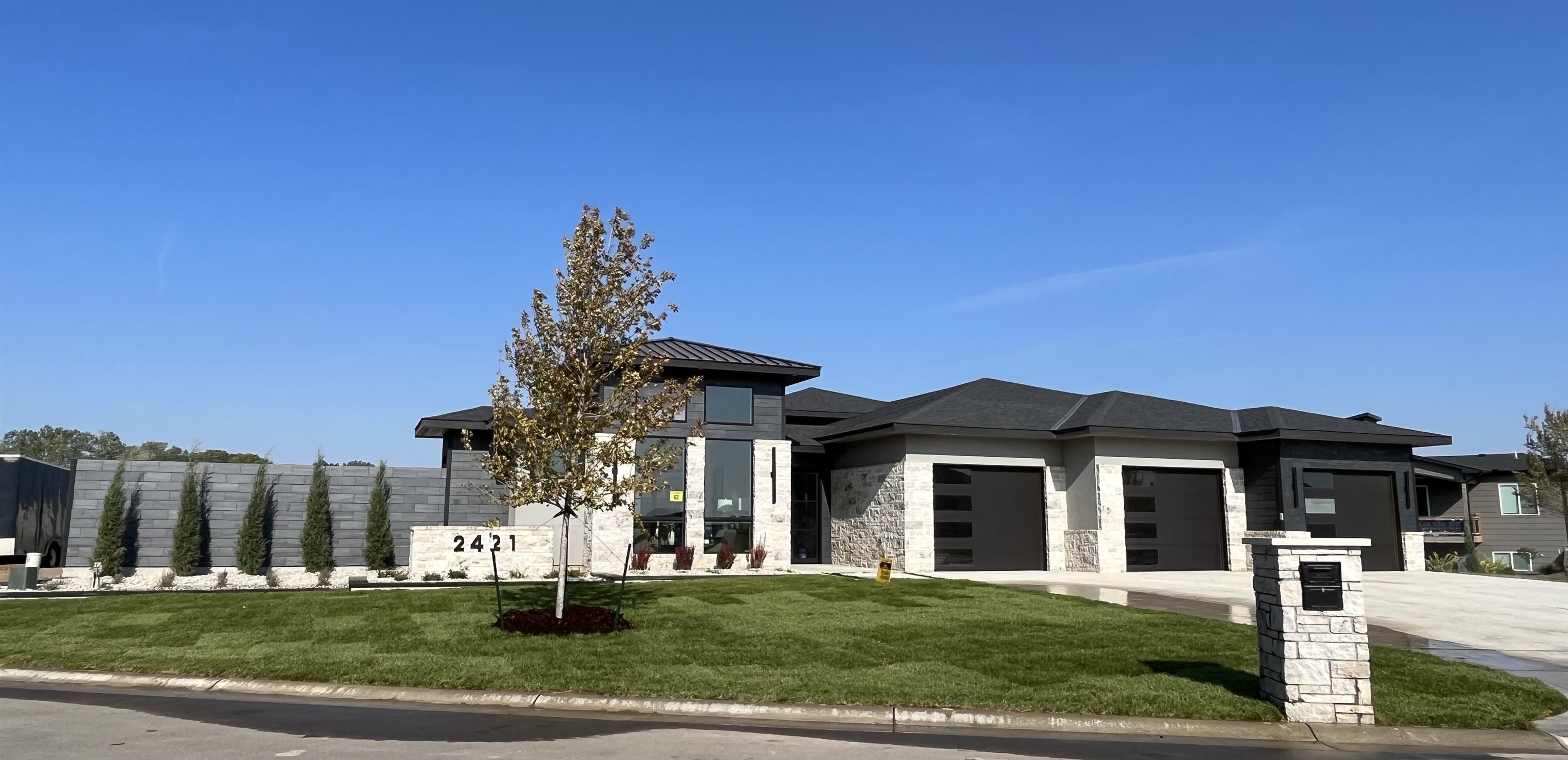 Photo of 2421 N Doris Ct in Wichita, KS