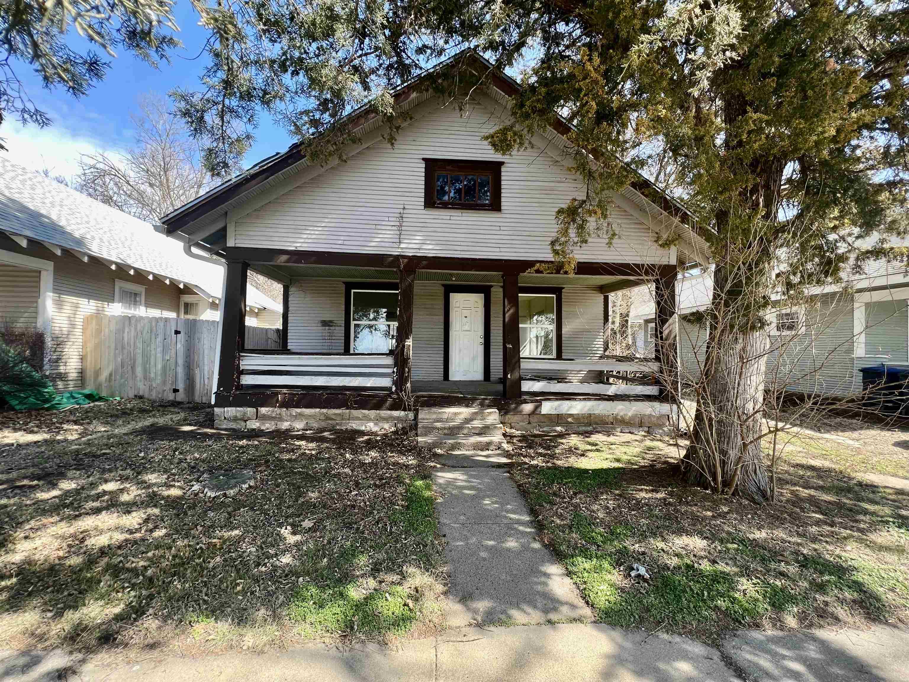 Photo of 618 S Washington St in El Dorado, KS