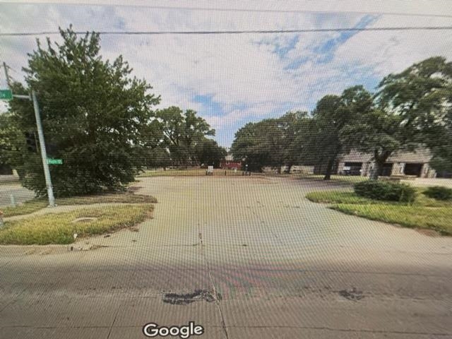 Photo of 4774 W Maple in Wichita, KS