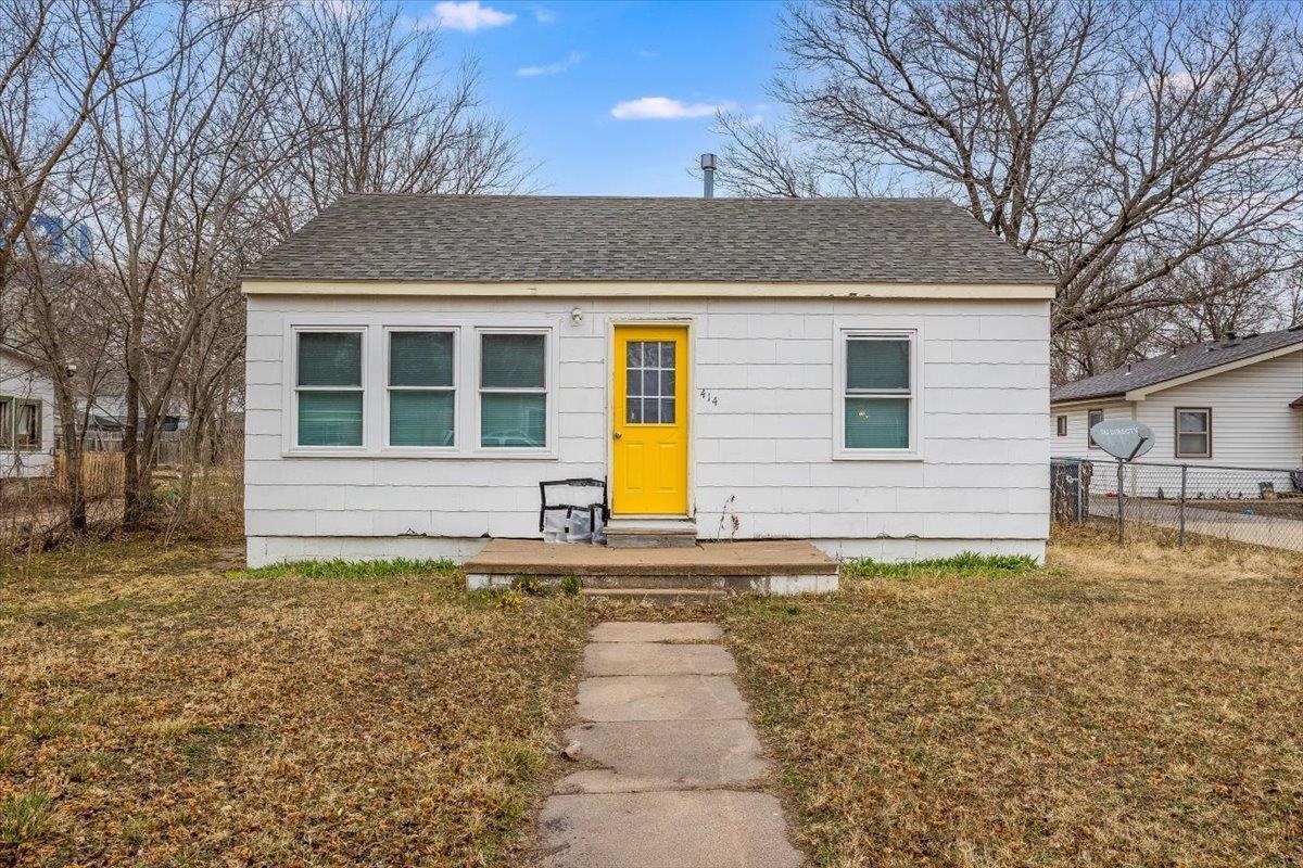 Photo of 414 E 11th St in Newton, KS