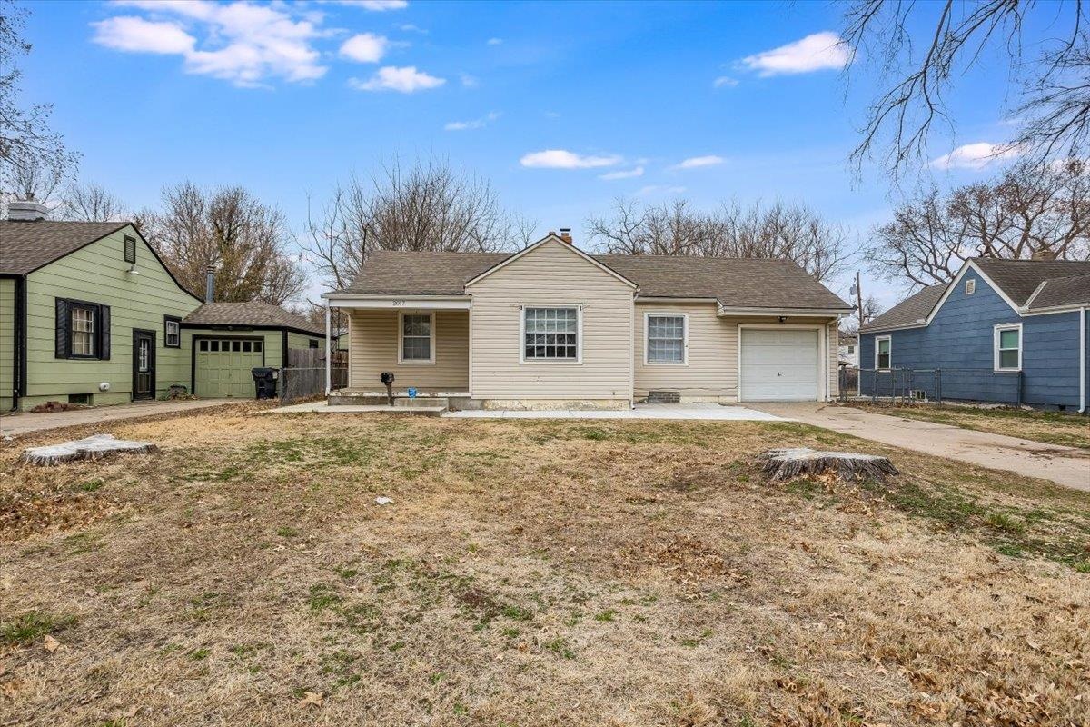 Photo of 2017 S Pershing St in Wichita, KS