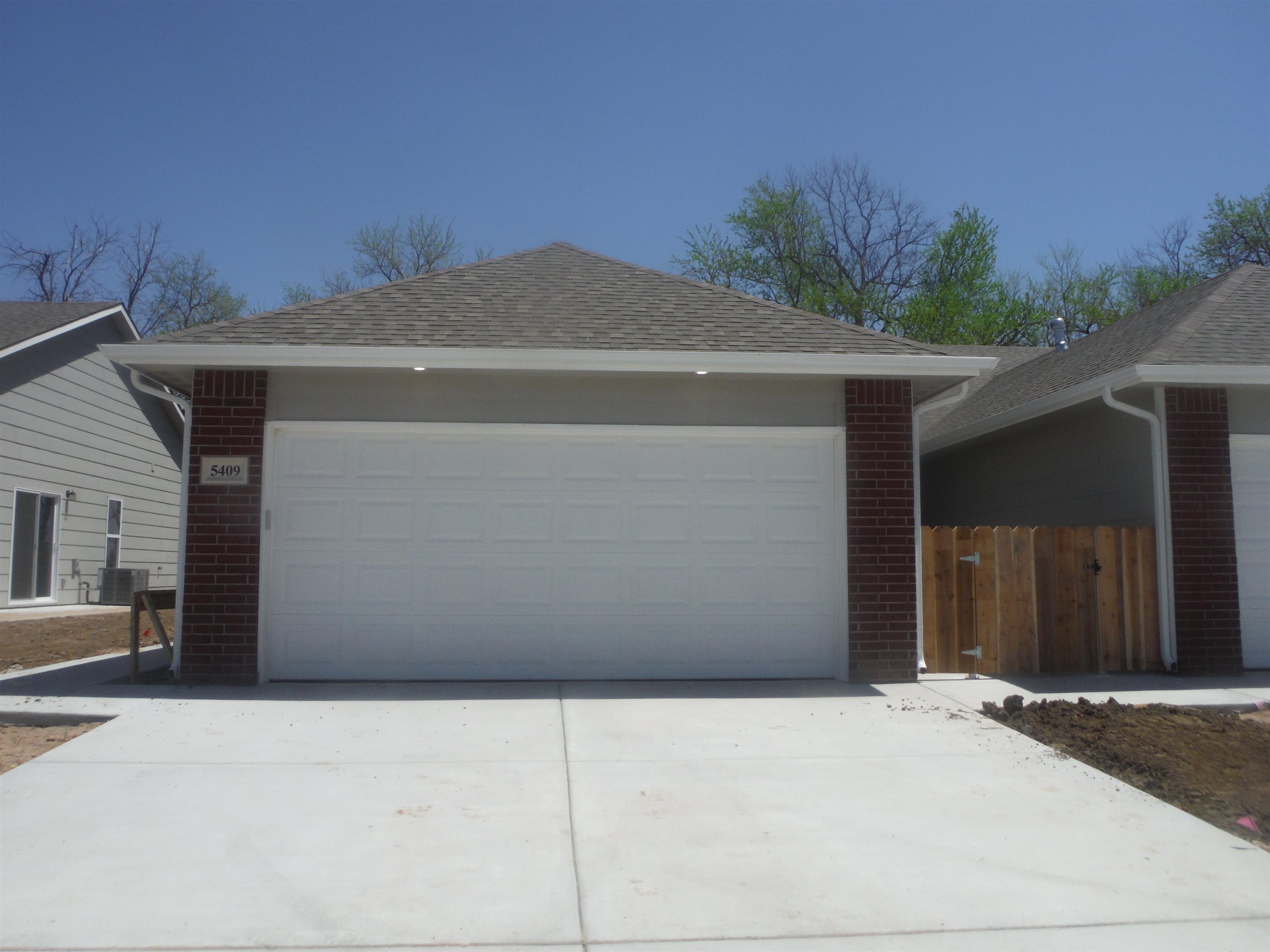 Photo of 5407 Colburn Ct E in Bel Aire, KS