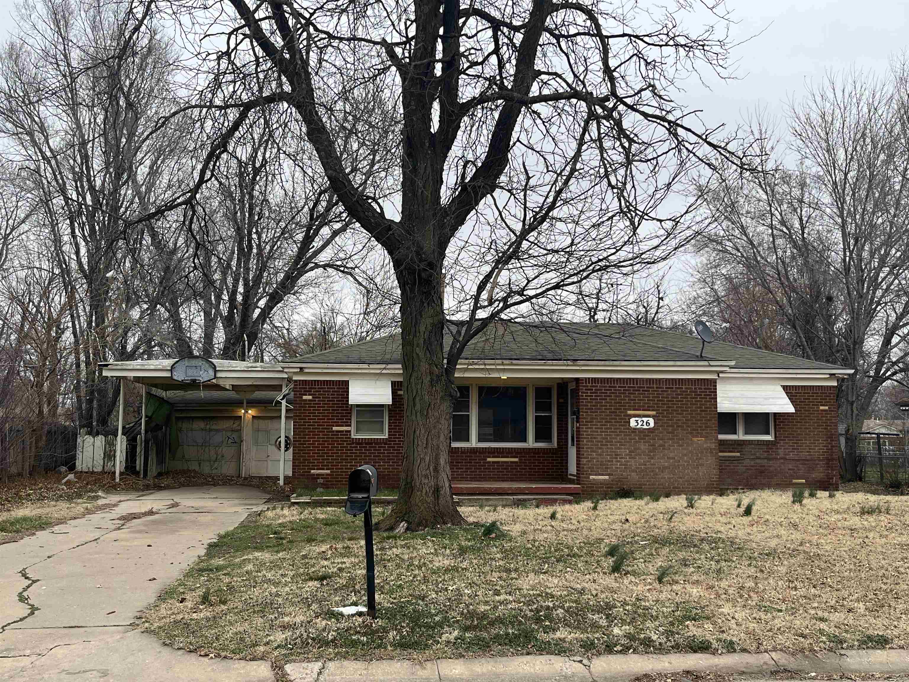 Photo of 326 Slade Ave in Haysville, KS