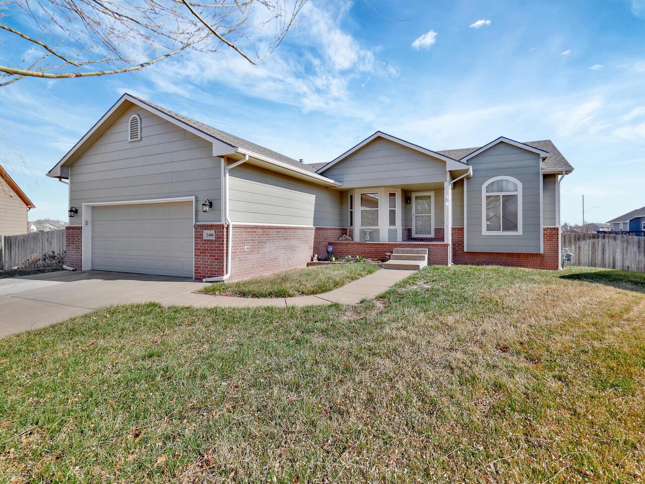 Photo of 2406 S Prescott Cir in Wichita, KS