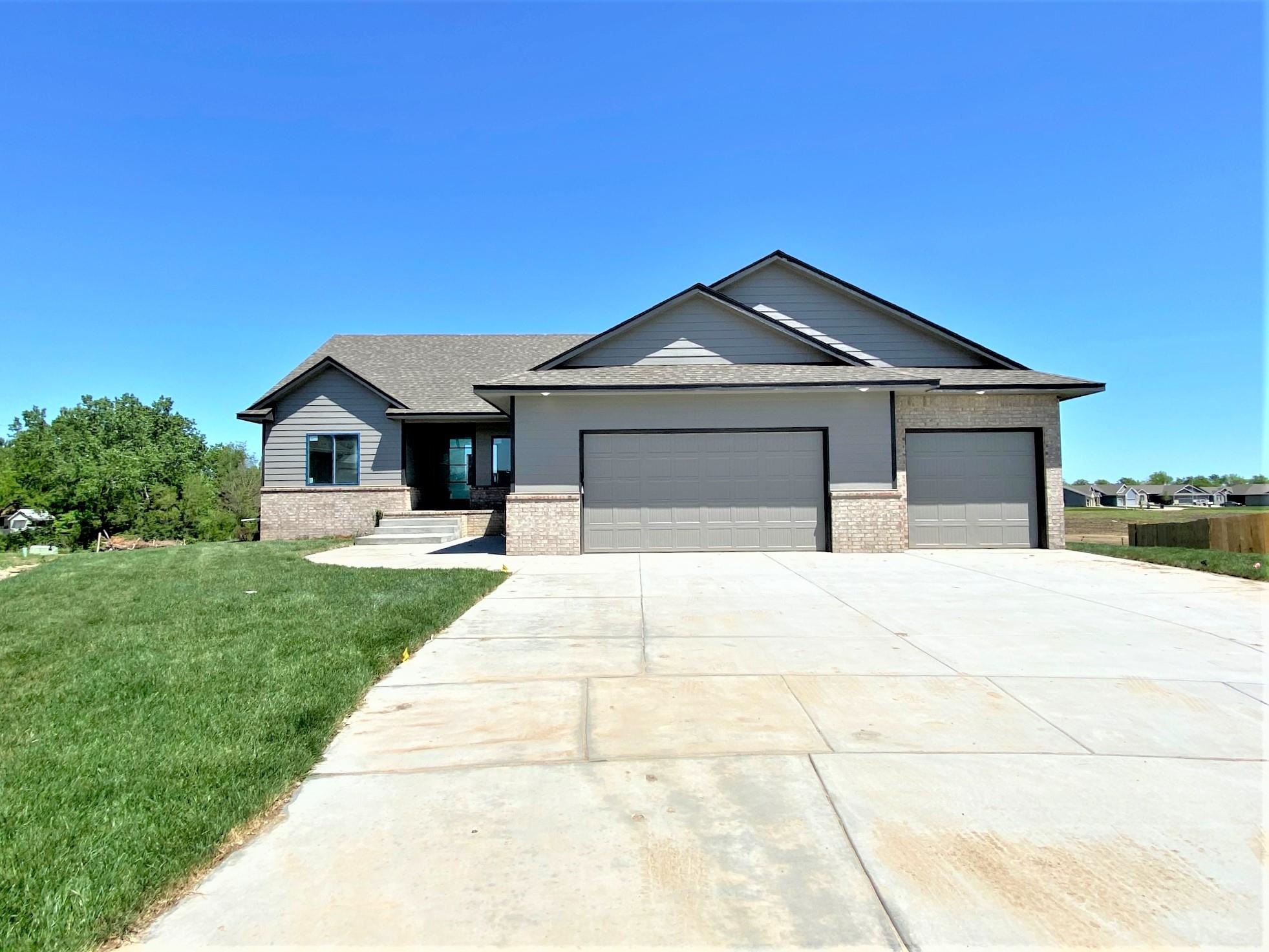 Photo of 12037 E Bonita Ct in Wichita, KS