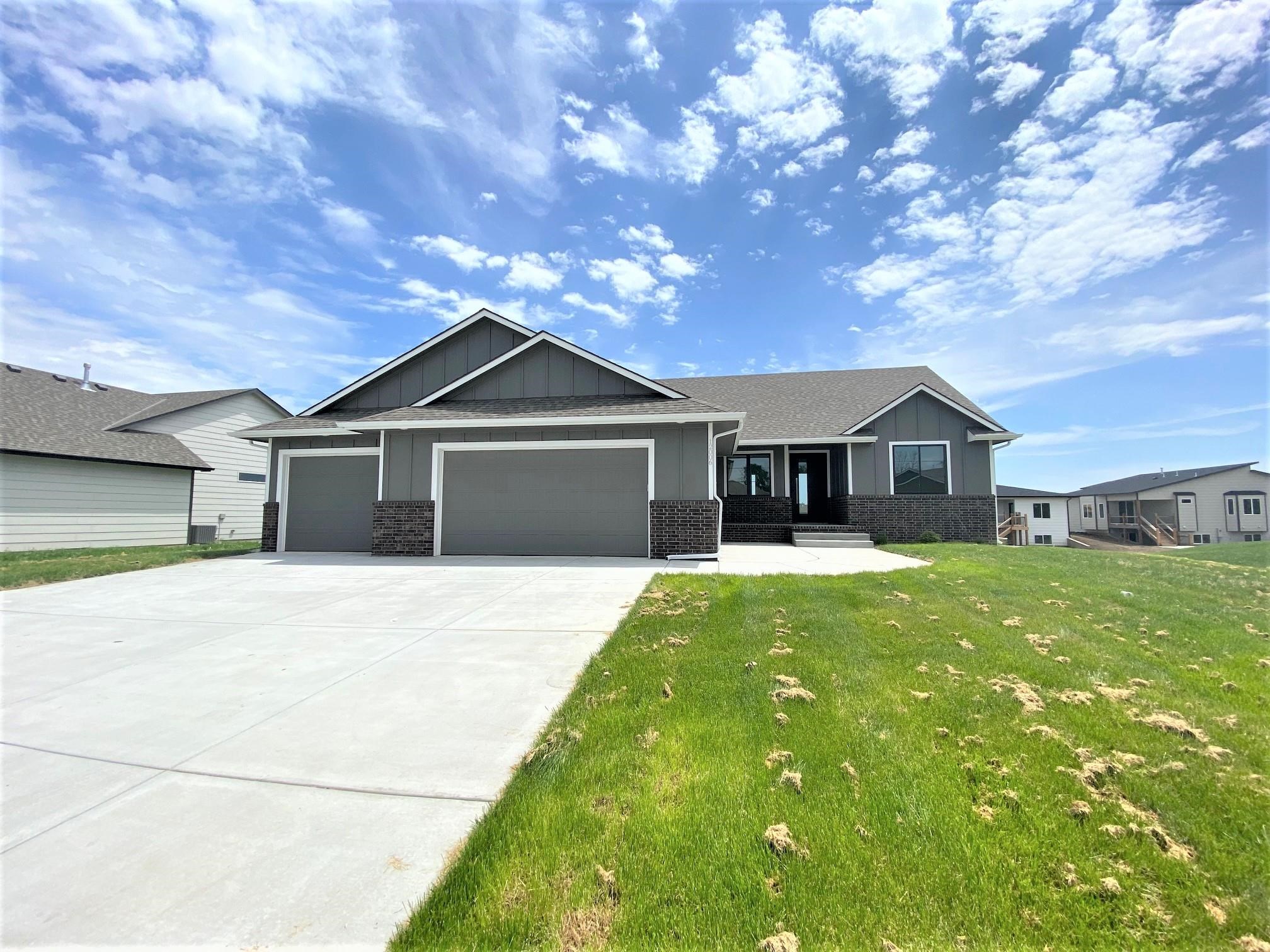 Photo of 12006 E Bonita Cir in Wichita, KS