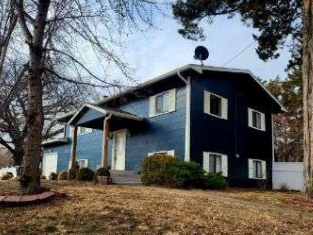 Photo of 501 W 9th in Newton, KS