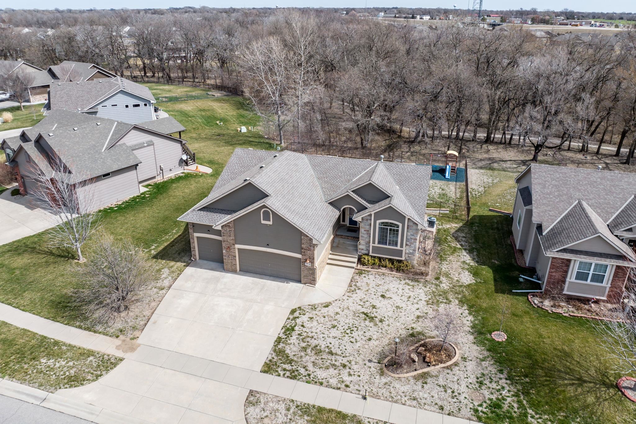 Photo of 4710 N Marblefalls St in Wichita, KS