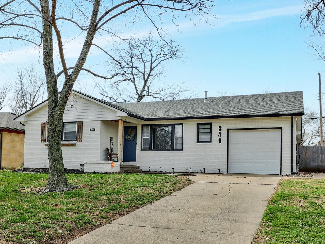 349 S Lakeview Dr
