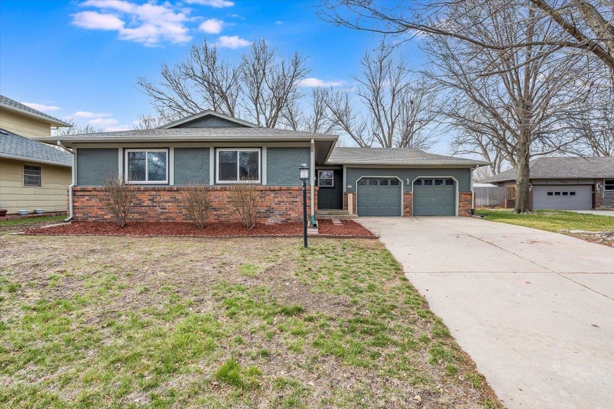 Photo of 8515 E Lockmoor Cir in Wichita, KS