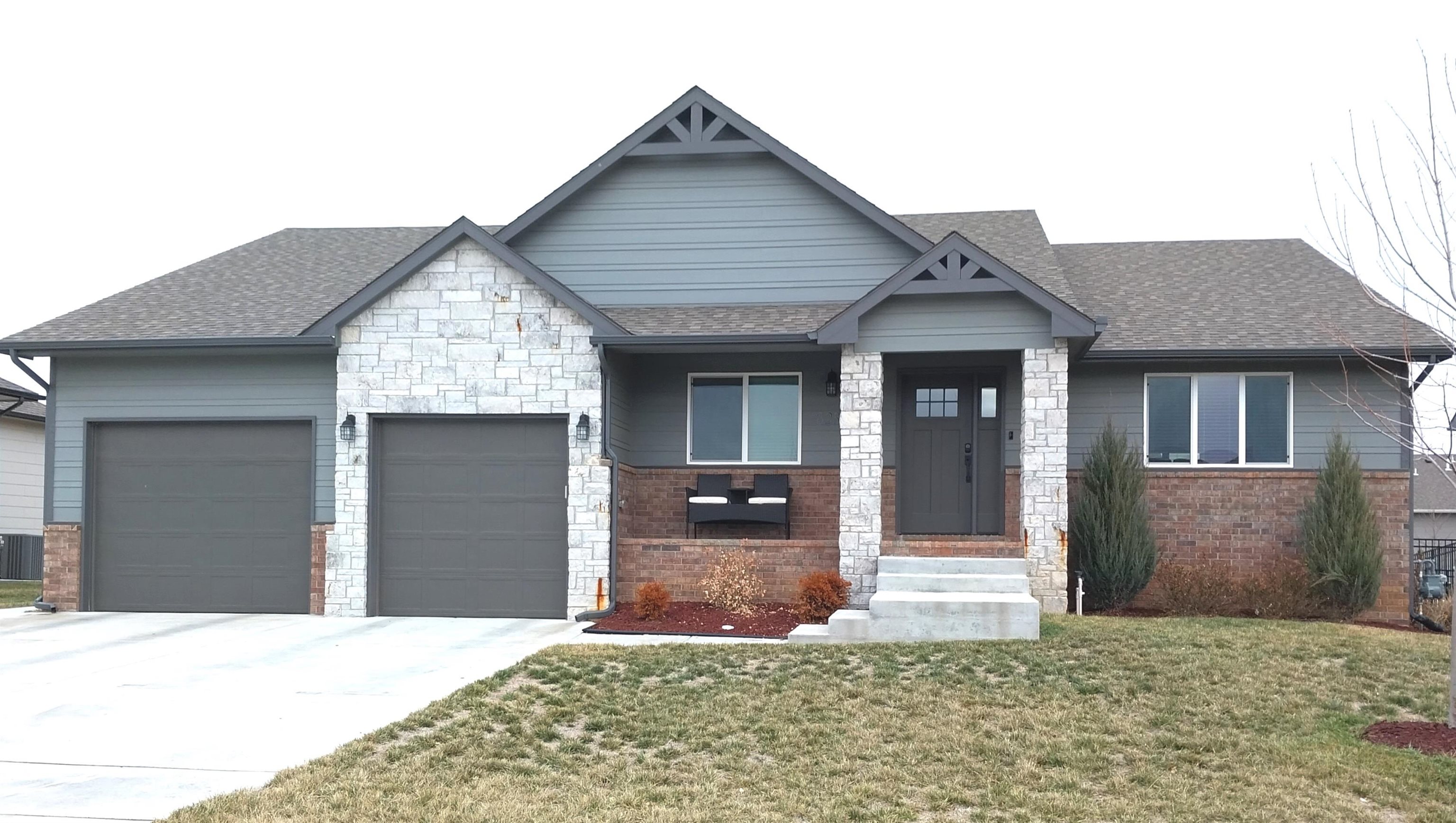 Photo of 8239 E 33rd Ct in Wichita, KS