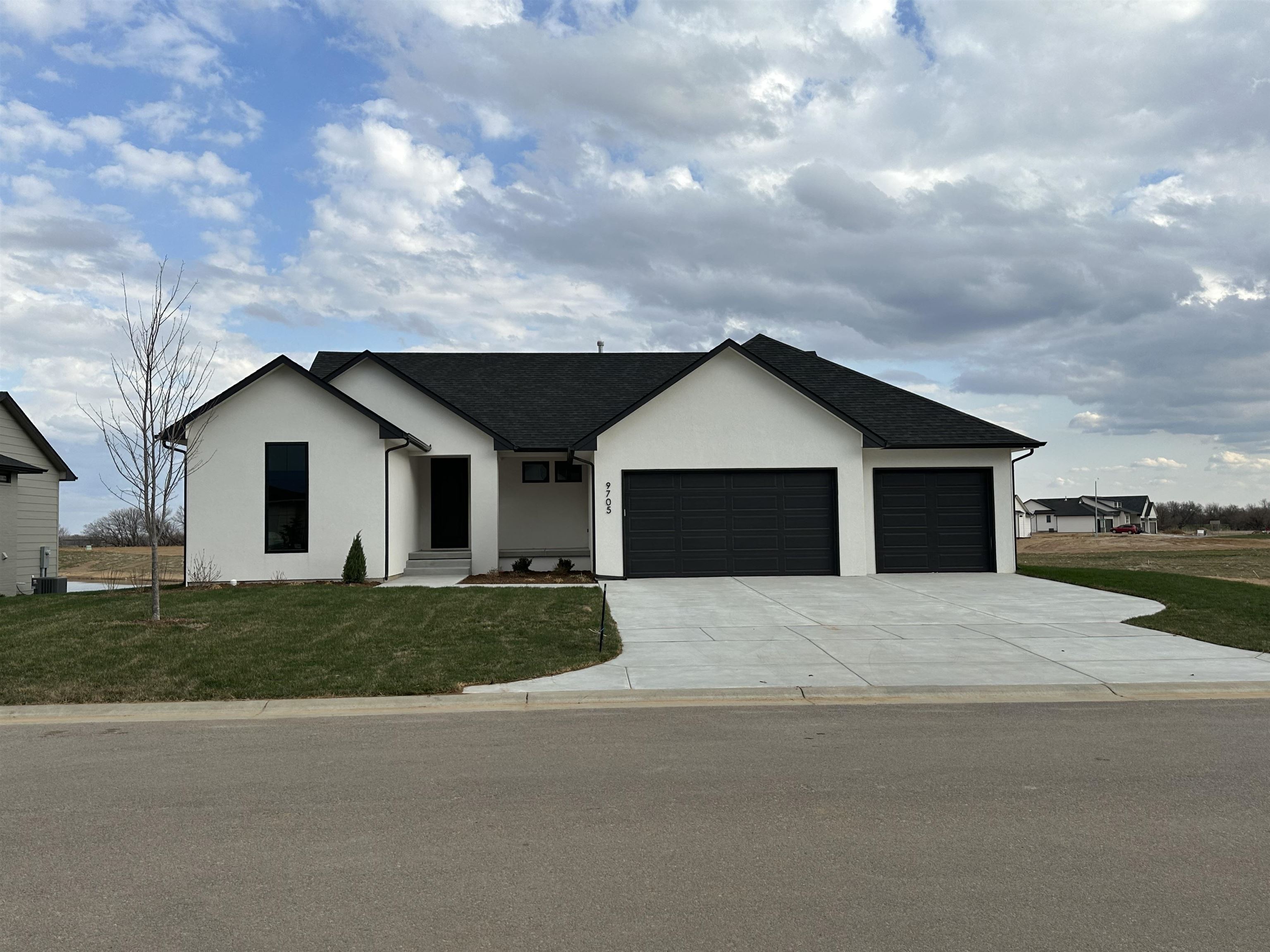 Photo of 9705 W Cedar Ln in Maize, KS