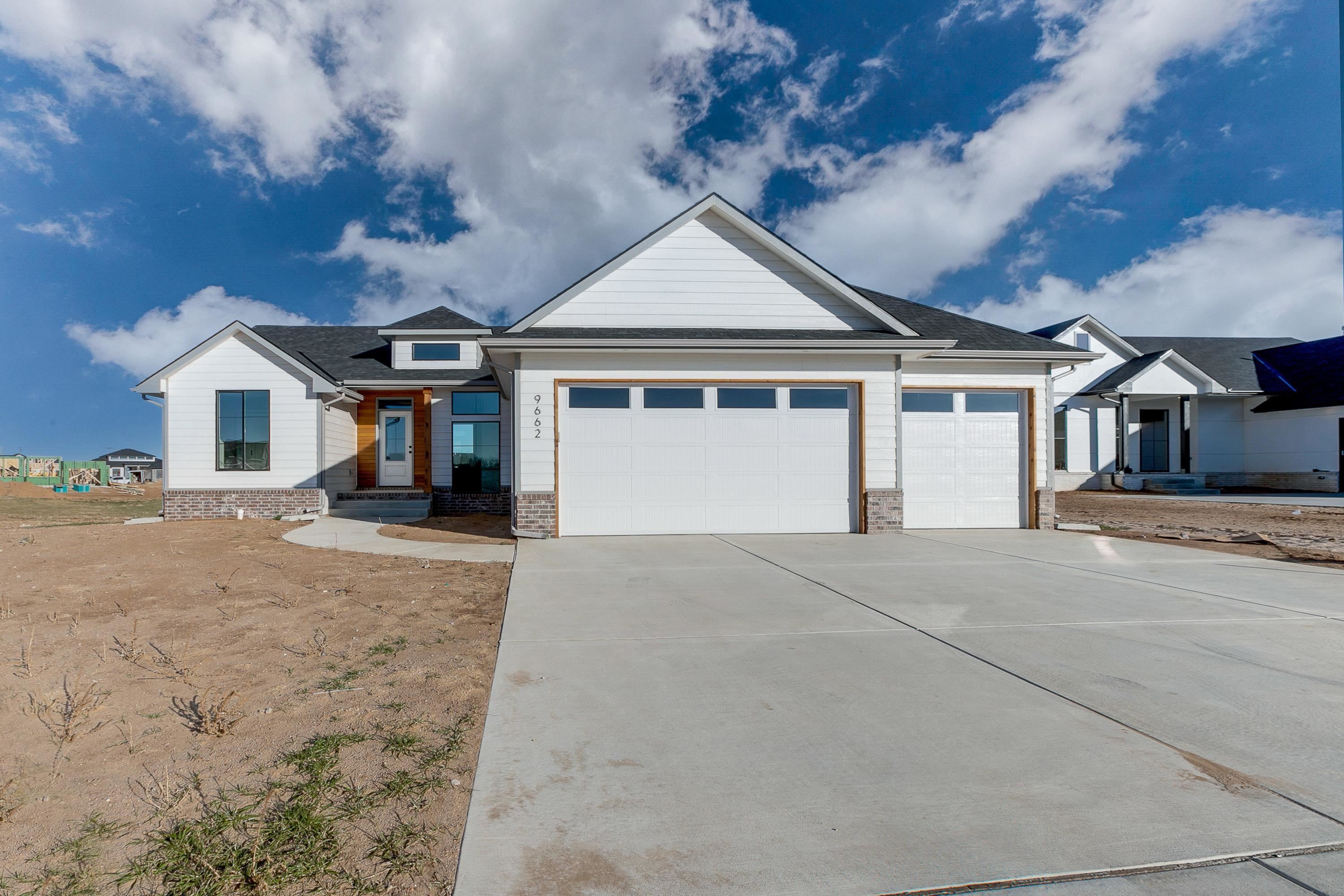 Photo of 9662 Wilkinson St in Maize, KS