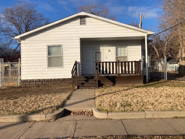 Photo of 326 W 15th St N in Wichita, KS