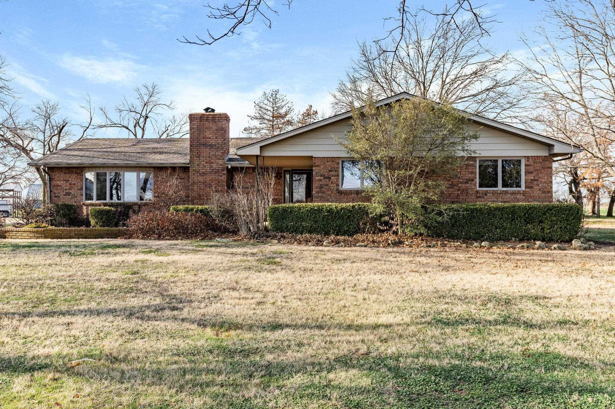 Photo of 8101 W Macarthur Rd in Wichita, KS