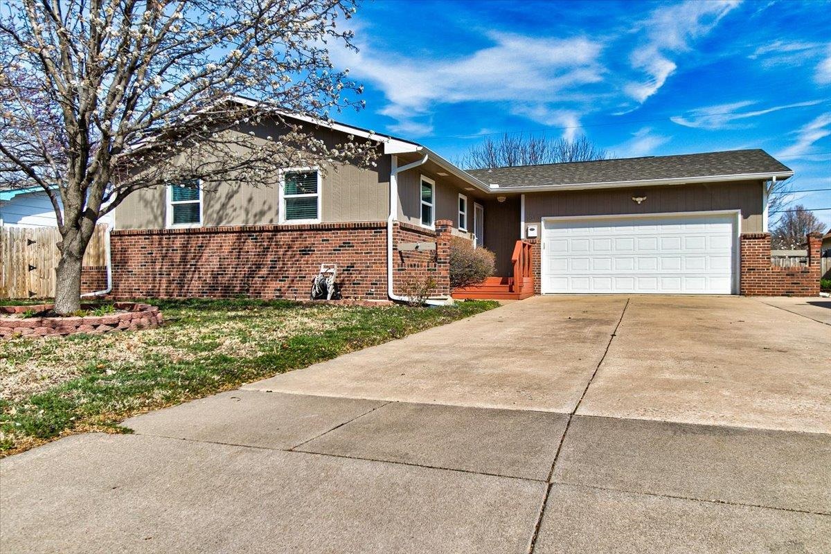 Photo of 3040 S Gordon Ave in Wichita, KS